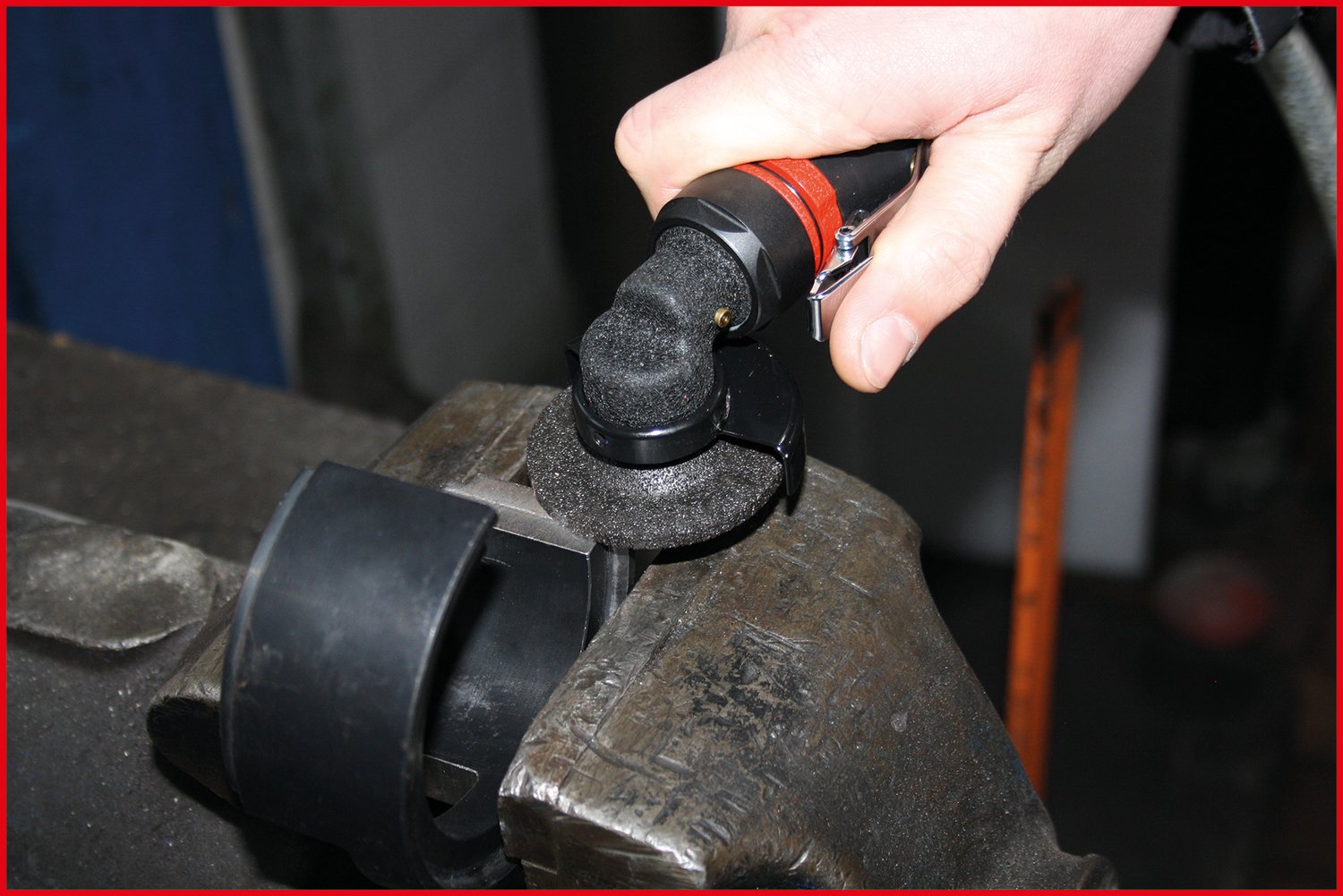 KS Tools 515.5550 Mini-troncatrice corta pneumatica SlimPOWER