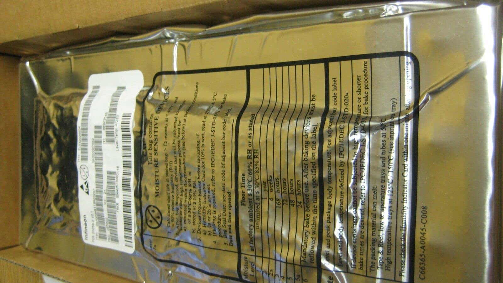 ORIGINAL Compatible with BOX of 24 PCS PEB20256E-V2.1 PEB20256EV21 ****