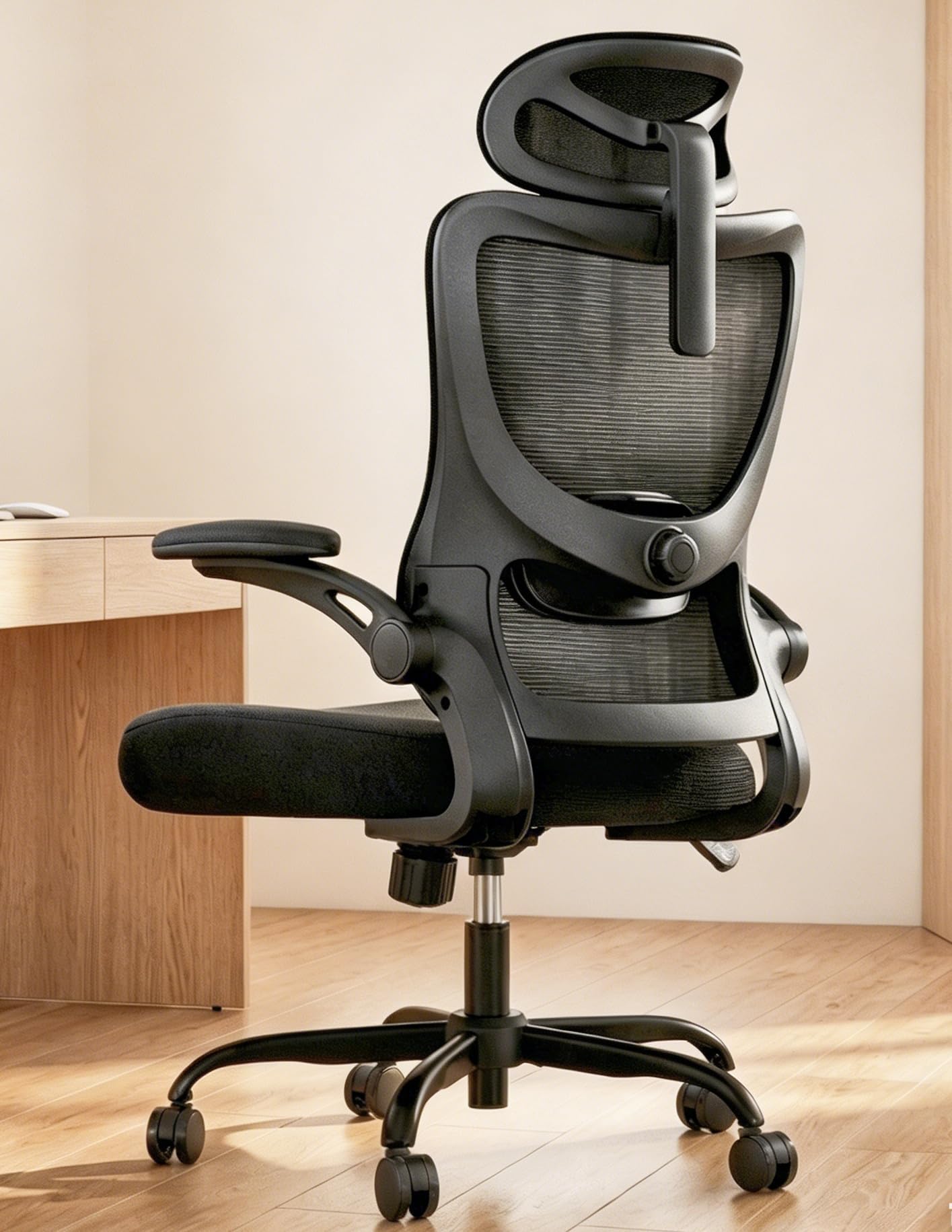 Marsail Bürostuhl Ergonomisch Schreibtischstuhl hat Verstellbarer Lordosenstütze Kopfstütze und Armlehne Höhenverstellung und Wippfunktion, Schwarz