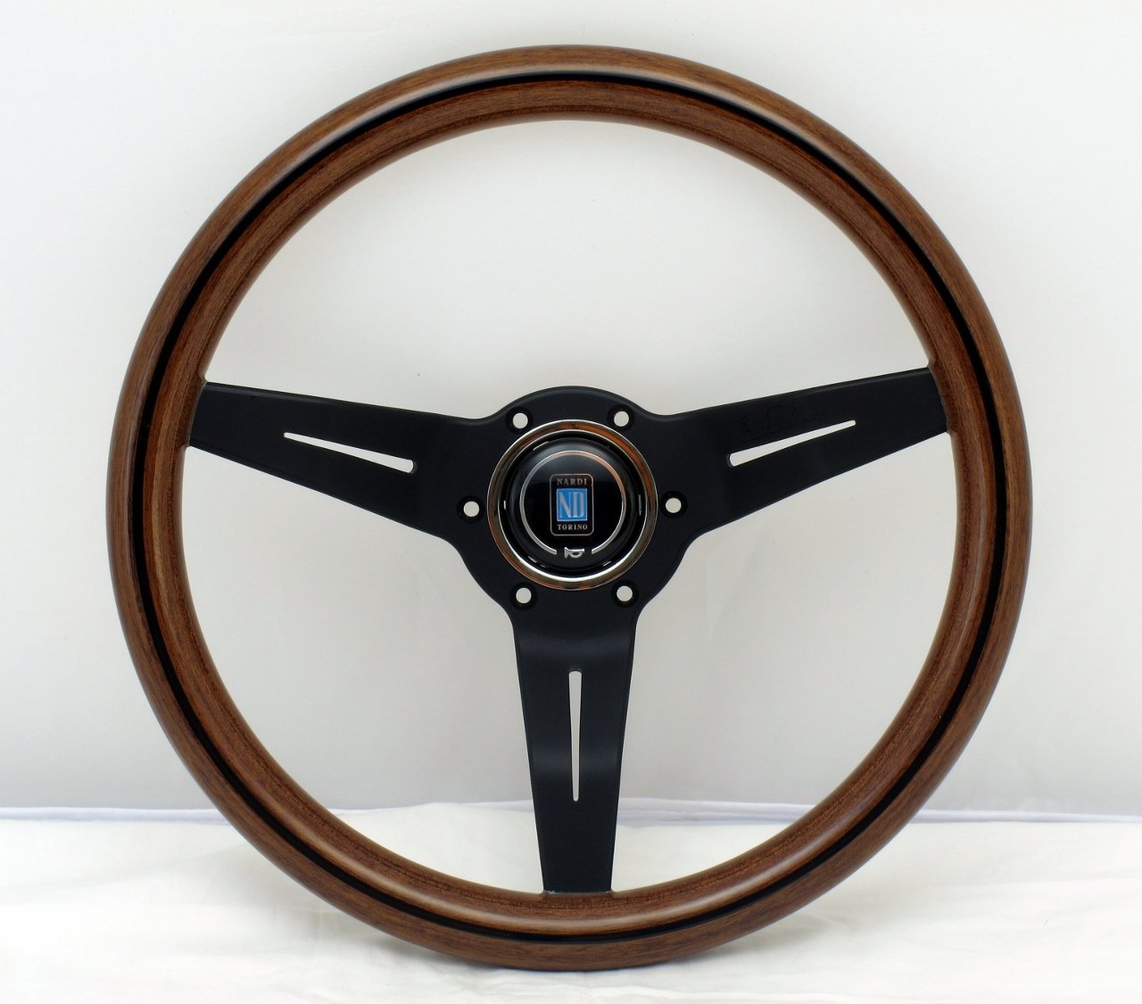 NARDI Steering Wheel - Deep Corn - 330mm (12.99 inches) - Mahogany Wood with Black Spokes - Classic Horn Button - Part # 5069.33.2000