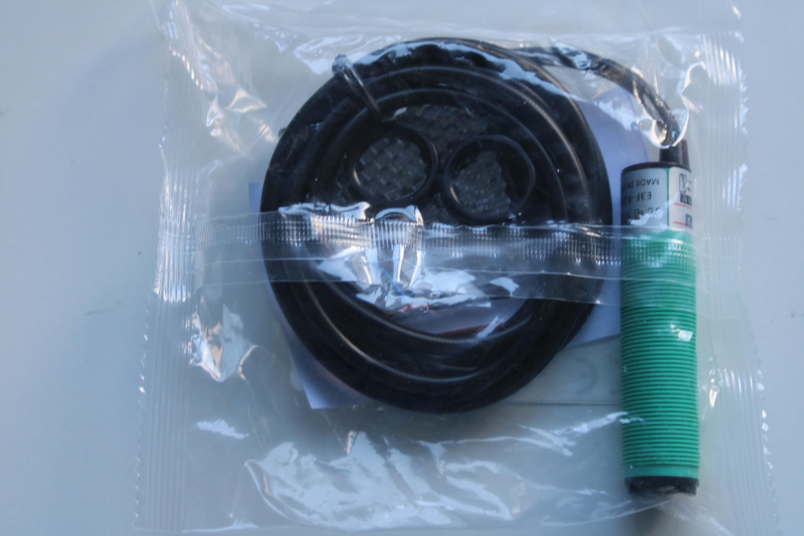 Sensore Fotoelettrico CNCTEC - Riflettente, PNP NC, 6-36V DC, Portata 2 Metri - Foto 12