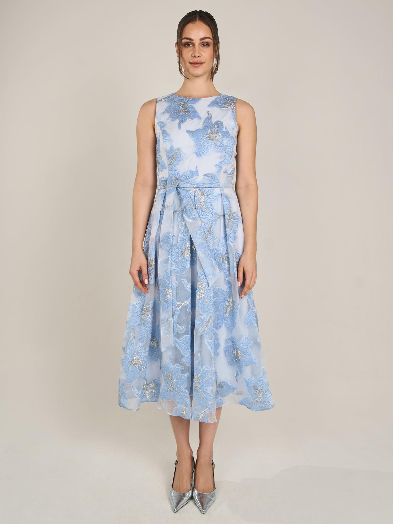 APART Midi Jacquardkleid aus einem strukturierten Organza Jacquard,