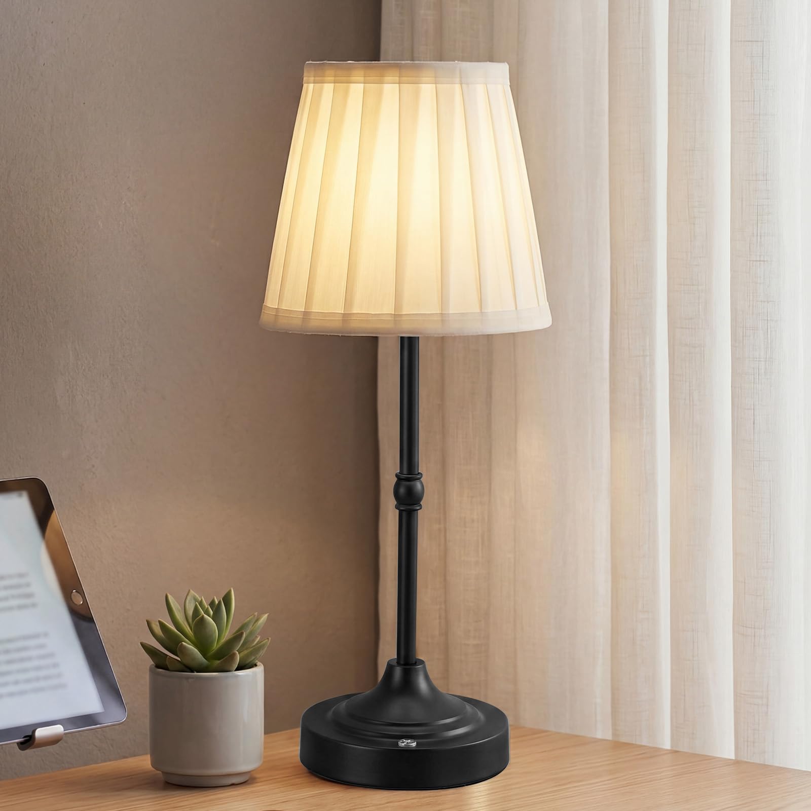 Rechargeable Table Lamp,6500mAh Cordless Touch Control Bedside Lamp,Battery Operated Night Light with Fabric Shade,Stepless Dimmable Portable Desk Lamps for Living Room Bedroom Bar Kitchen (BLack)