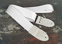 Vista 4 de Couch LA CORREA DE GUITARRA ORIGINAL DE CINTURÓN DE SEGURIDAD RECICLADO Fabricada en EE.UU. Correas de Guitarra (Todo Blanco)