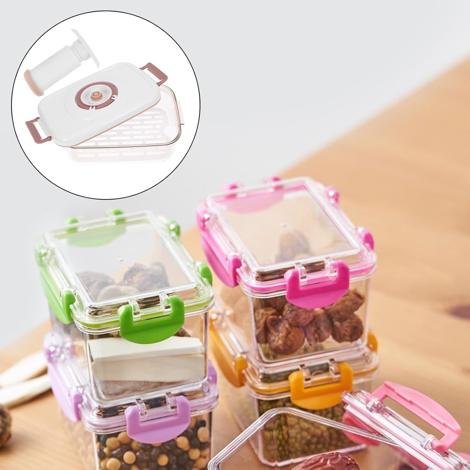 ULTECHNOVO Vacuum Seal Food Storage Container 1.2L with Hand Pump Airtight Fresh-Keeping Produce Saver Vegetable Storage Box for Kitchen Pantry Organization