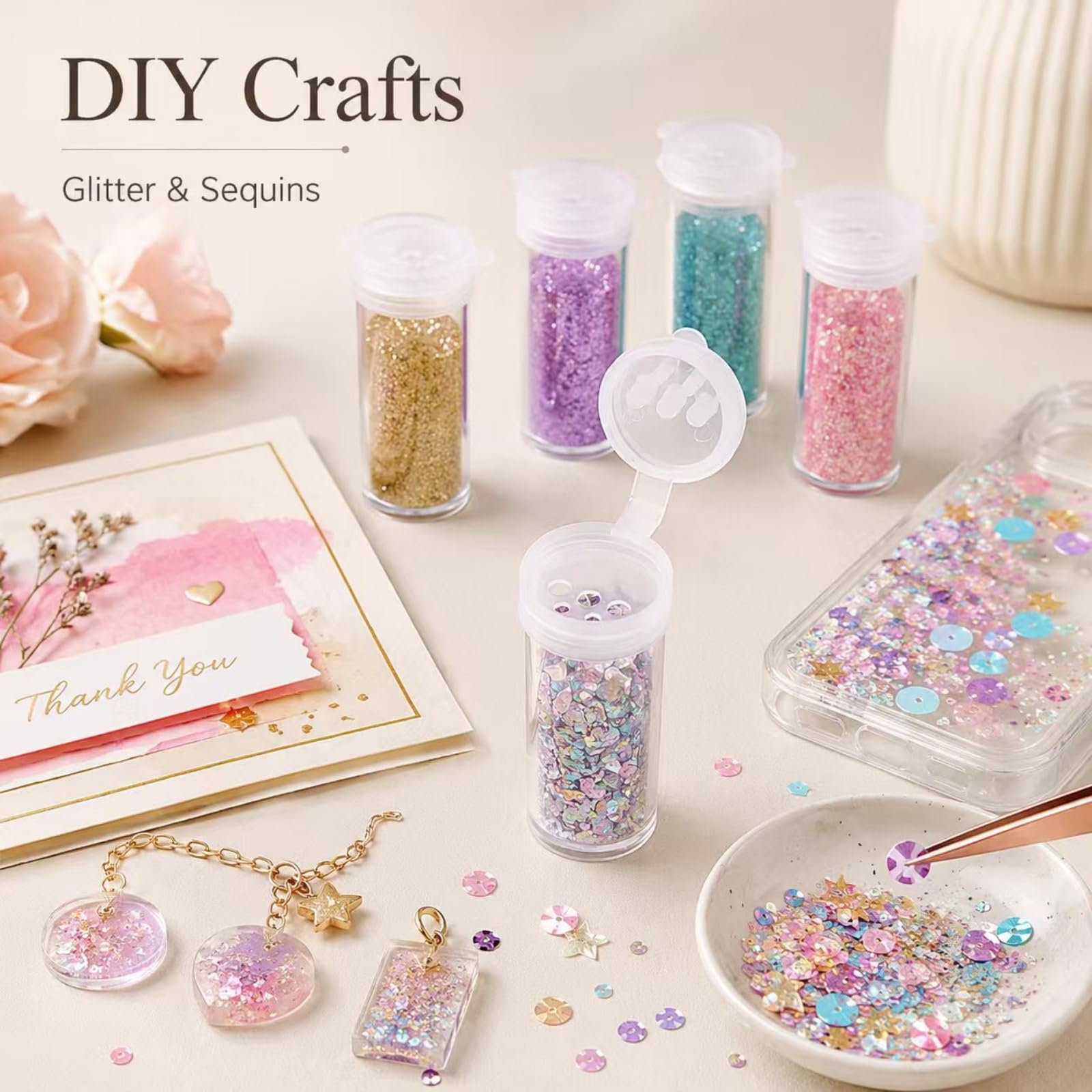VBK 6 Pièces Saliere Transparent, Mini Pot à Épices avec Bouchon à 5 Trous, Petit Contenant pour Sel Poivre Glitter Paillettes Voyage Camping