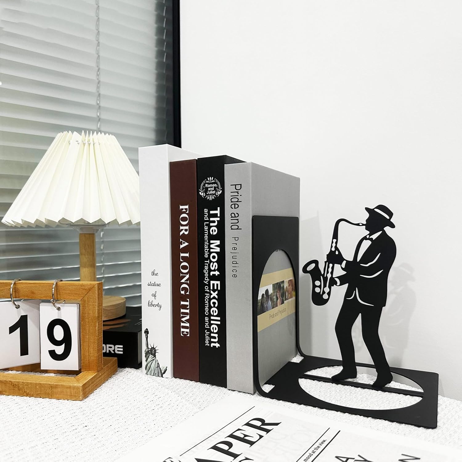Jazz Band Metal Bookends, Music Bookends, Musical Instrument Book Ends, Singer and Saxophone Player Shelf Decor, Musician Book Stand, Black Book Holders for Home Office