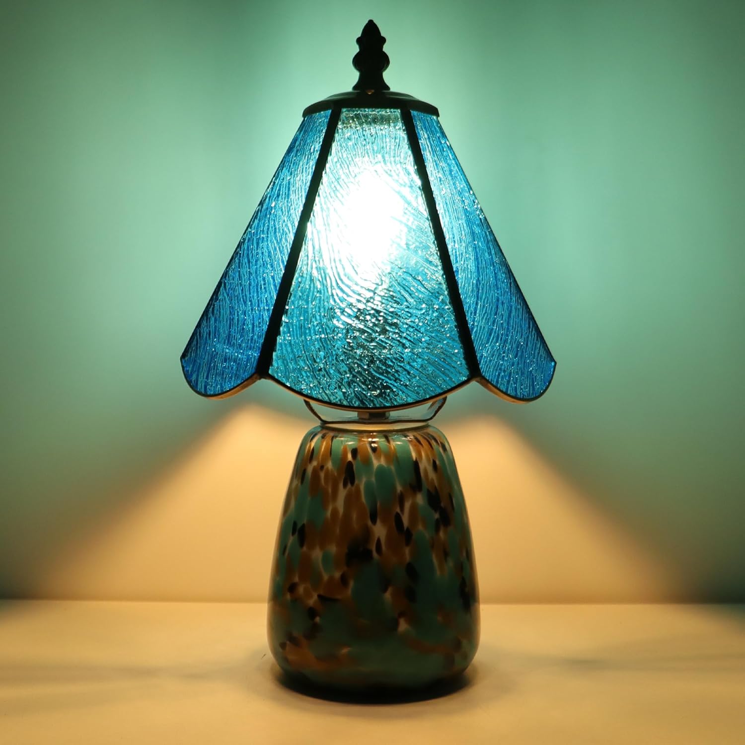 Tiffany Lamp Stained Glass Mushroom Table Lamp 7X7X12 Inch Blue Stripe Mini Night Light Glass Base Accent Light Suitable for Bedside Table Bedroom Children's Room