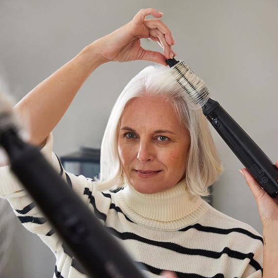 Remington Blow Dry & Style Air Brush – Hair Styler, 2 Accessories, Shapes and Volumes, Dryer Brush, Optimo Short Hair, 400 W, 2 Temperatures and 2 Speeds – AS7100
