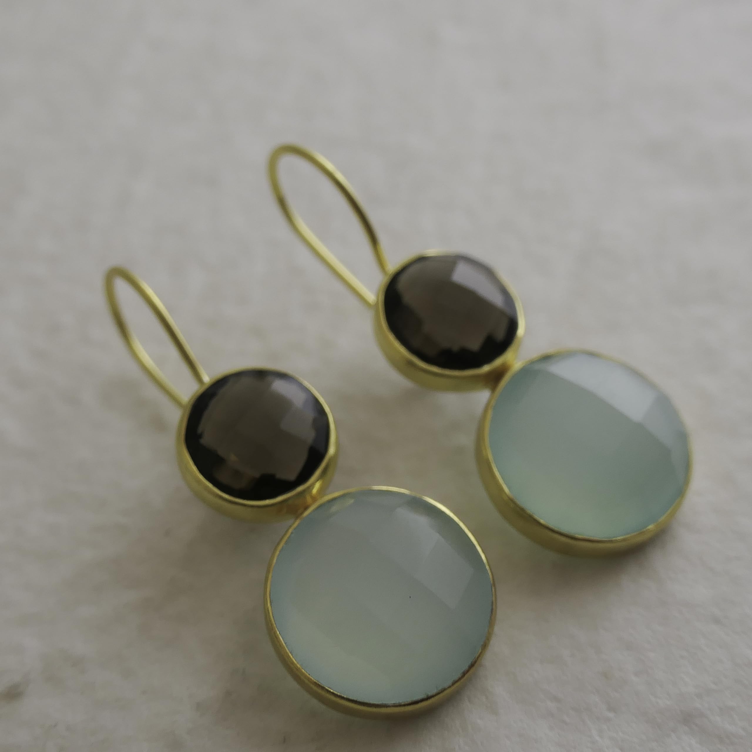 Rauchquarz & Aqua Chalcedon Edelstein Ohrringe | Hängende Ohrringe Damen Gold Silber 925 Vergoldet 4cm, Handgefertigt von GIA-Gemmologin Geschenk zum Geburtstag