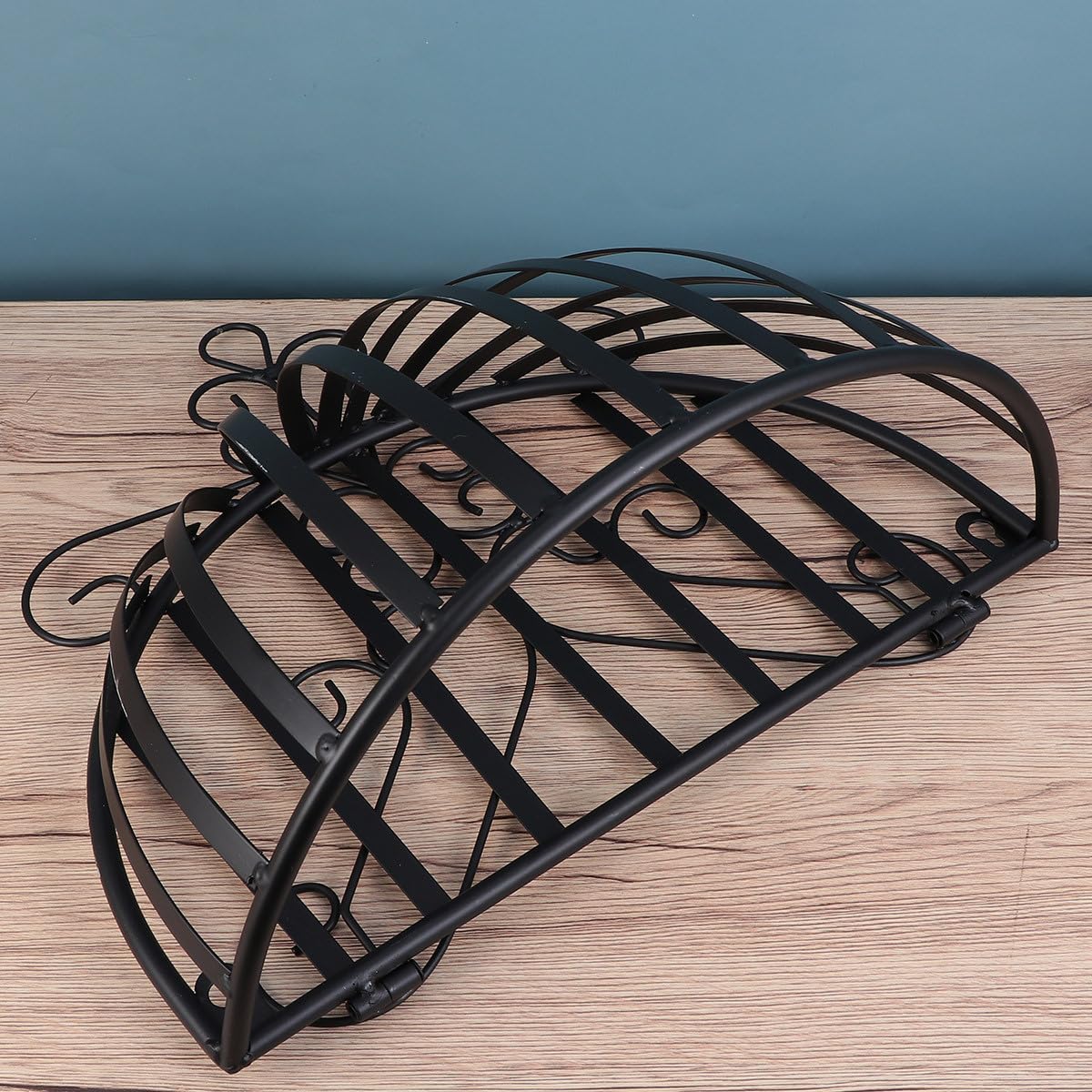 Soporte Estilo Europeo Semicircular de Pared para Macetas de Hierro Negro