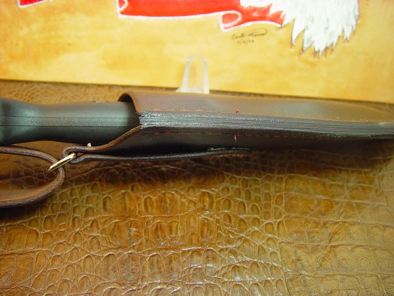 Custom right hand carry knife sheath for the BK 10. This sheath is a Dangler type sheath it also can be worn as a regular type sheath on the belt loop the Dangler strap can be removed.