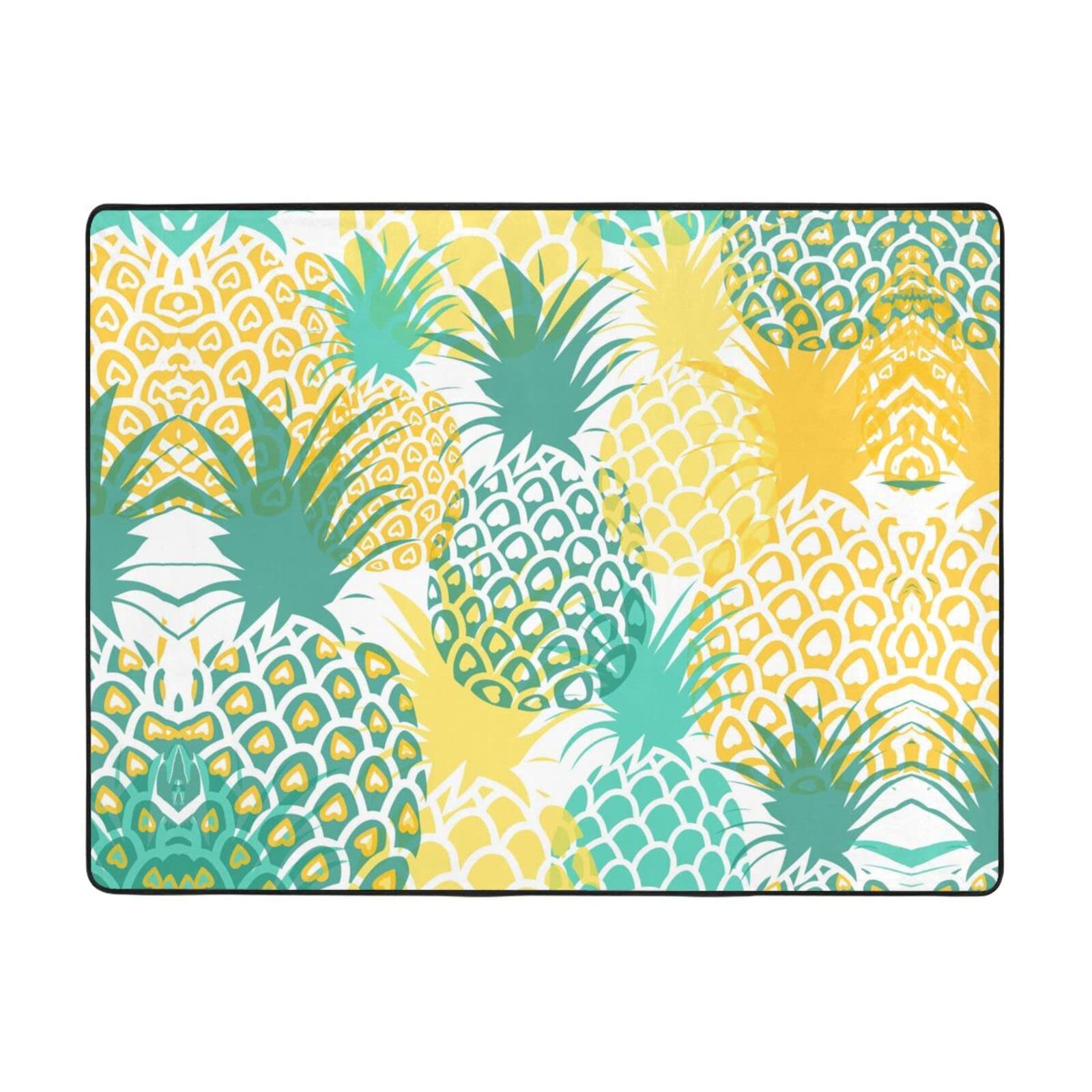 Tapis en flanelle motif ananas pour créer un salon cosy et accueillant