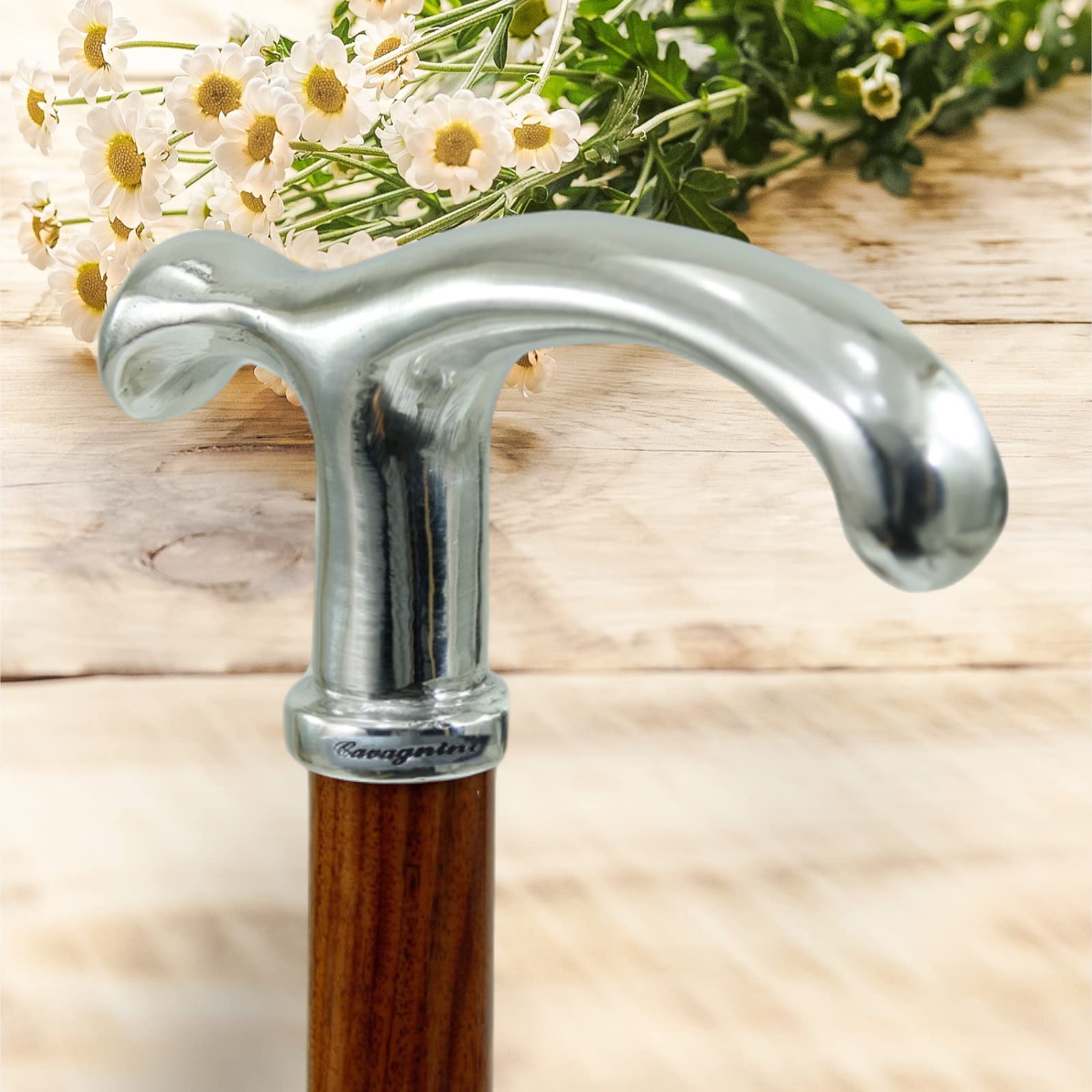 Bastón Derby, Elegante y Lujoso, ortopédico y Personalizado para Hombres y Mujeres Mayores | Bastón Artesanal de Madera Negra, Vintage, Coleccionable, Elegante | Cavagnini