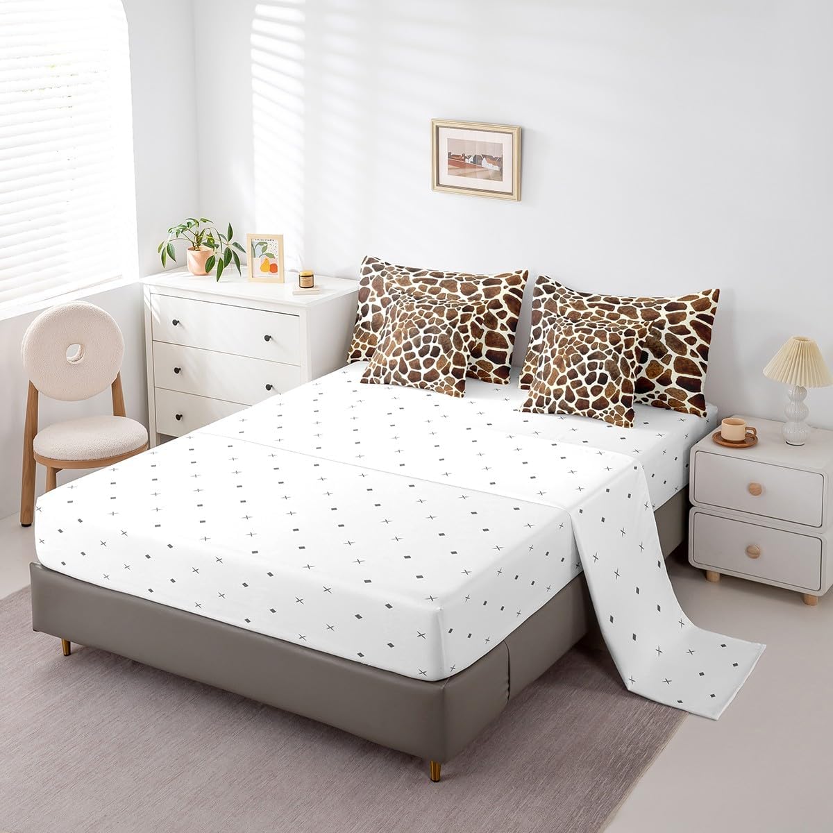 Feelyou Giraffe Print Comforter Set 7 Pieces Twin Size Kids Giraffe Fur Texture Print Bedding Set Zoo Farmhouse Bed Set Bed in a Bag with Comforter, Sheets, Pillowcases & Cushion Covers （No Real Fur）