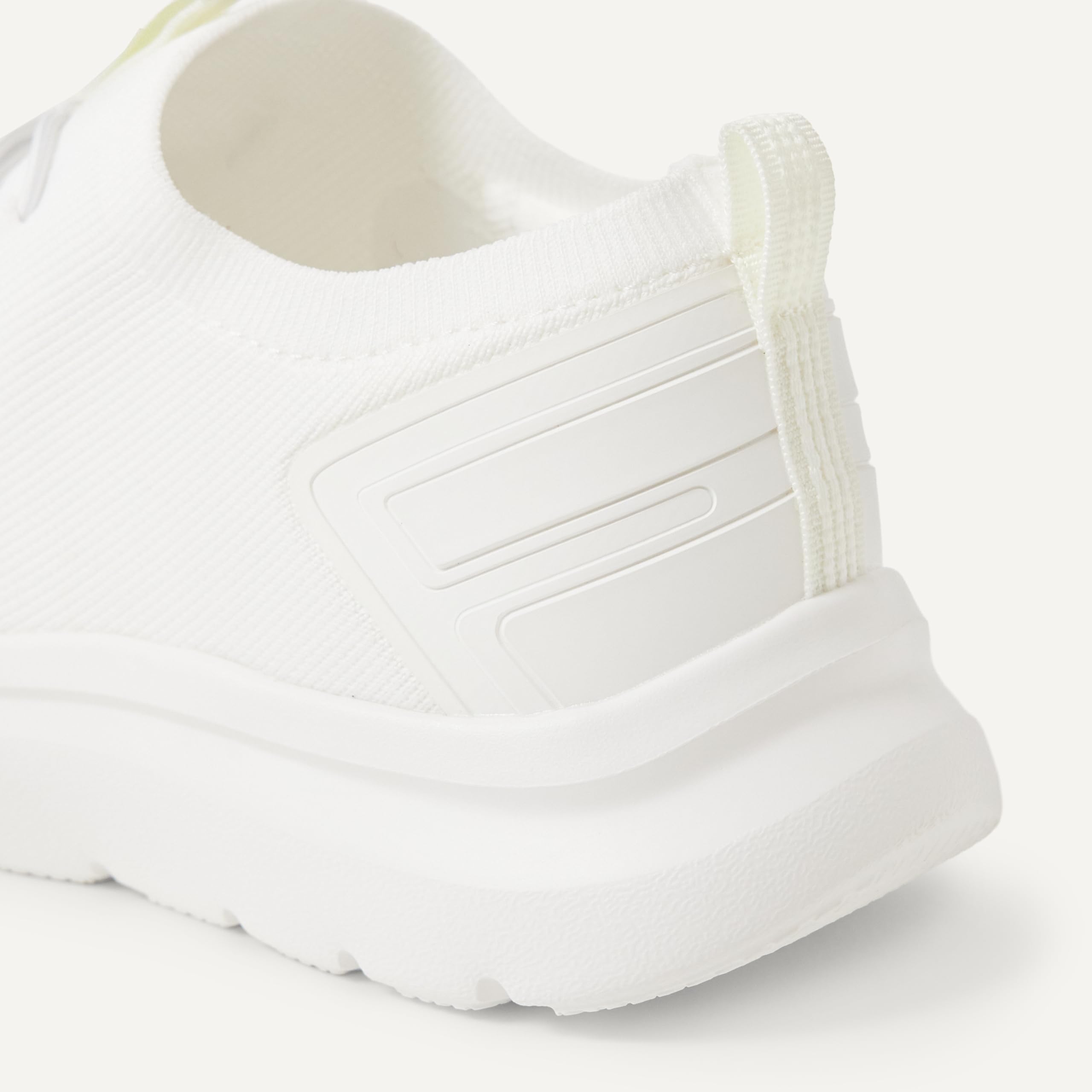 Amazon Essentials Zapatillas Ligeras para Correr Unisex niños