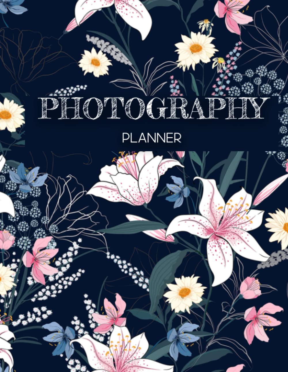 Photography Planner: Photoshoot details Log, Business Planner for Photographer, Daily Schedule booking 365 days with dated, vintage camera traveling concept for Photography, Personal or Business
