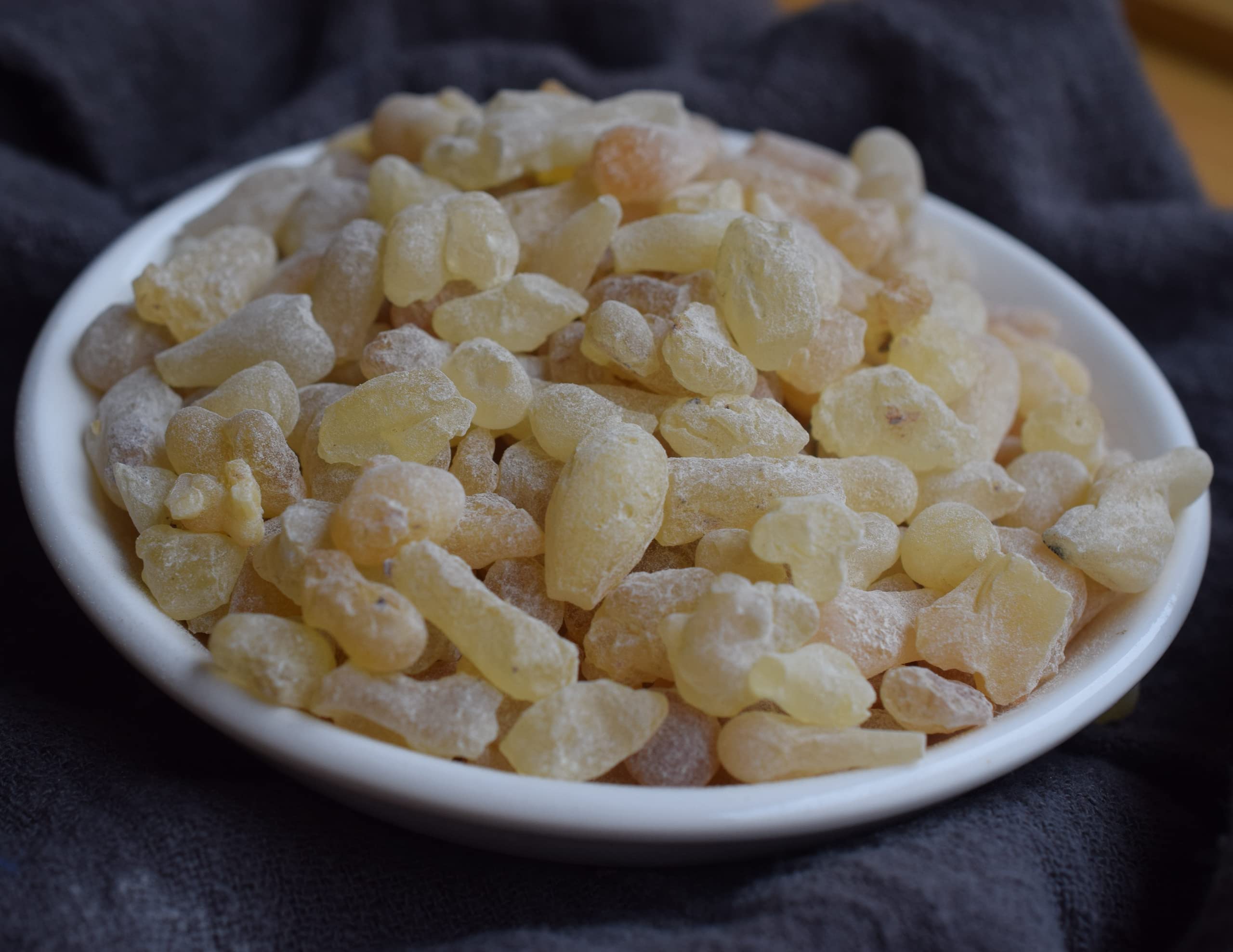 Amazon.co.jp: フランキンセンス 乳香 オレンジの香り 純オーガニック