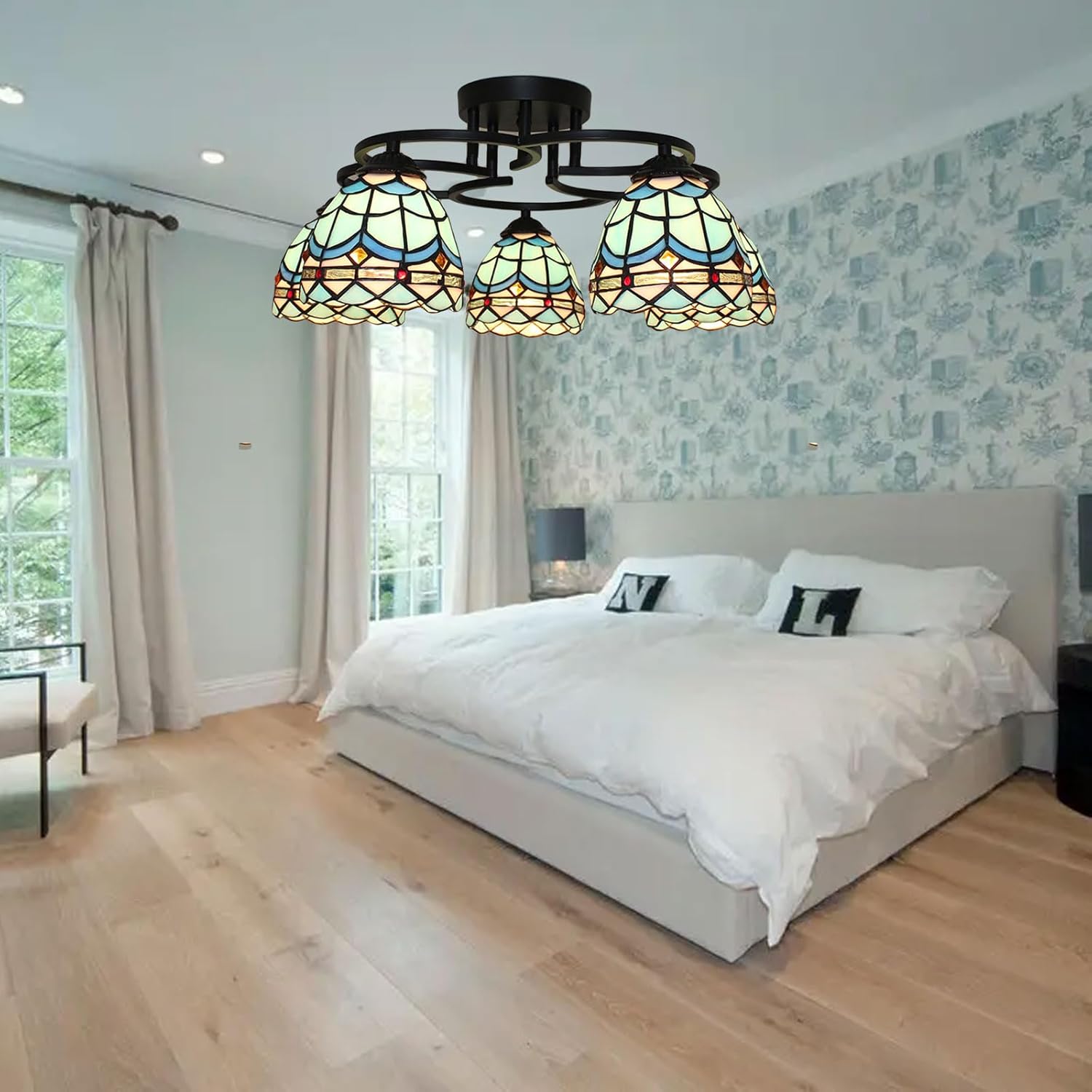 ティファニーのステンドグラスシャンデリア、リビングルーム、寝室、バー、ダイニングルーム、ホームデコレーション、ヴィンテージアイアンL