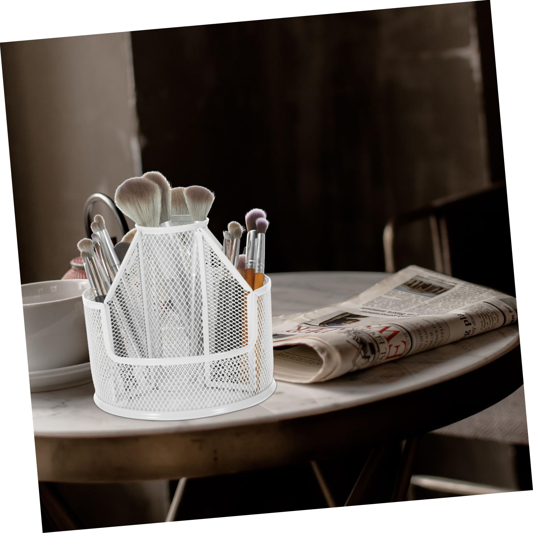 SHINEOFI Portapenne Girevole in Metallo Bianco Grande Capacità e Rotazione a 360° per Decorazioni Scuola, Organizer da Scrivania Elegante e Resistente per Cancelleria e Gioielli
