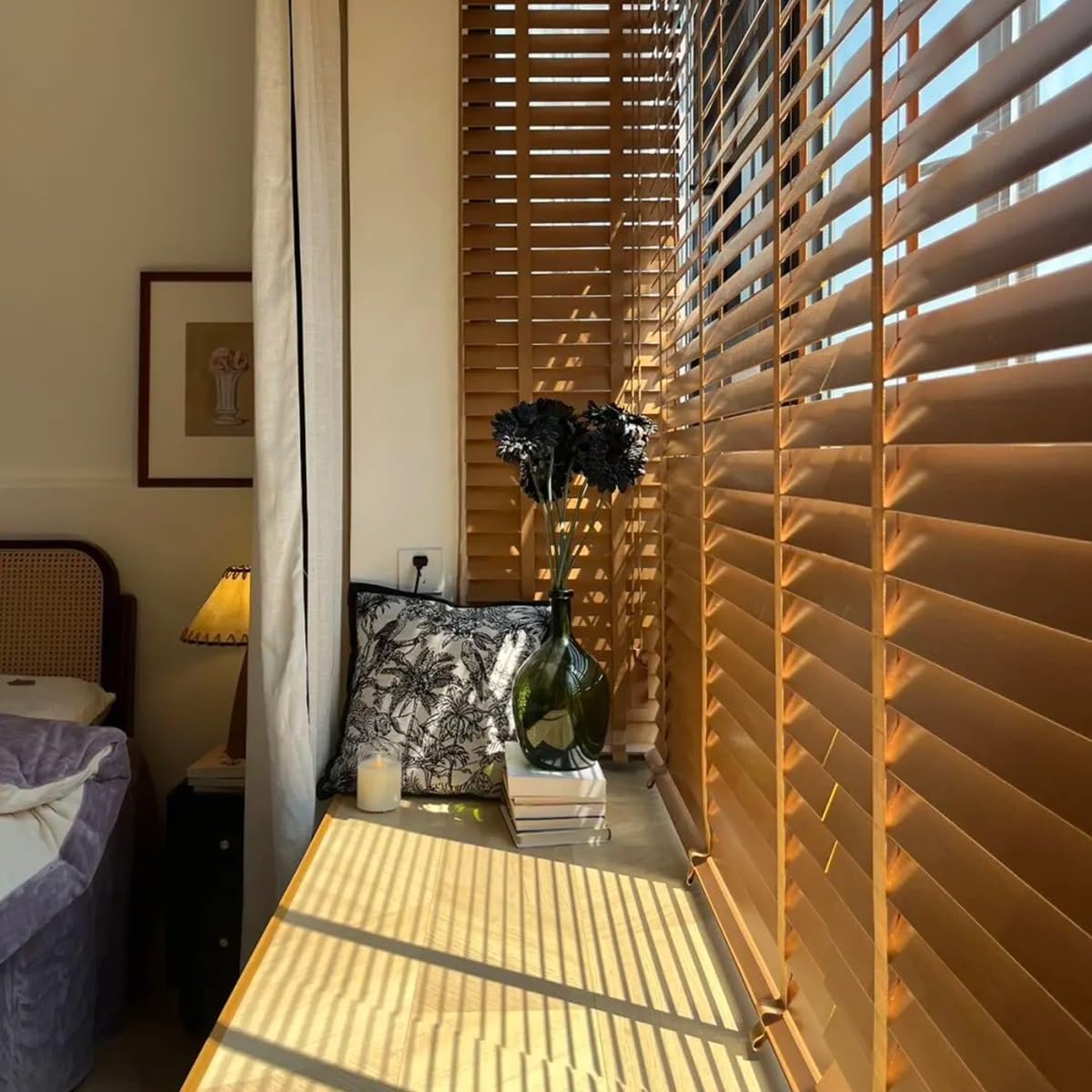Windows Blinds Wooden Venetian Blinds Custom Size W20~72" × H30~82", 2" Slats Wood Blinds & Shades for Living Room, Bedroom, Interior Door Windows, Cordless Window Blinds(Brown)