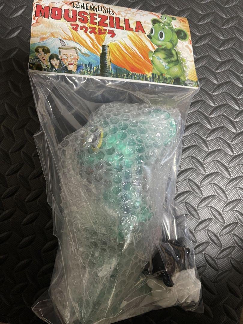 Amazon.co.jp: Black Book Toy メタリックマウスジラ ミニ2体付き