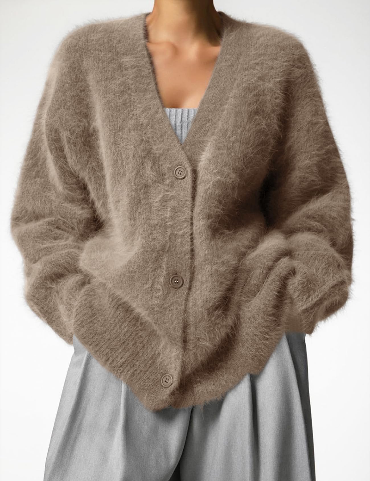 Yimoon Damen-Strickjacke mit Flauschoptik, V-Ausschnitt, langen Ärmeln, Knopfleiste und lockerem, flauschigem Strick 2026