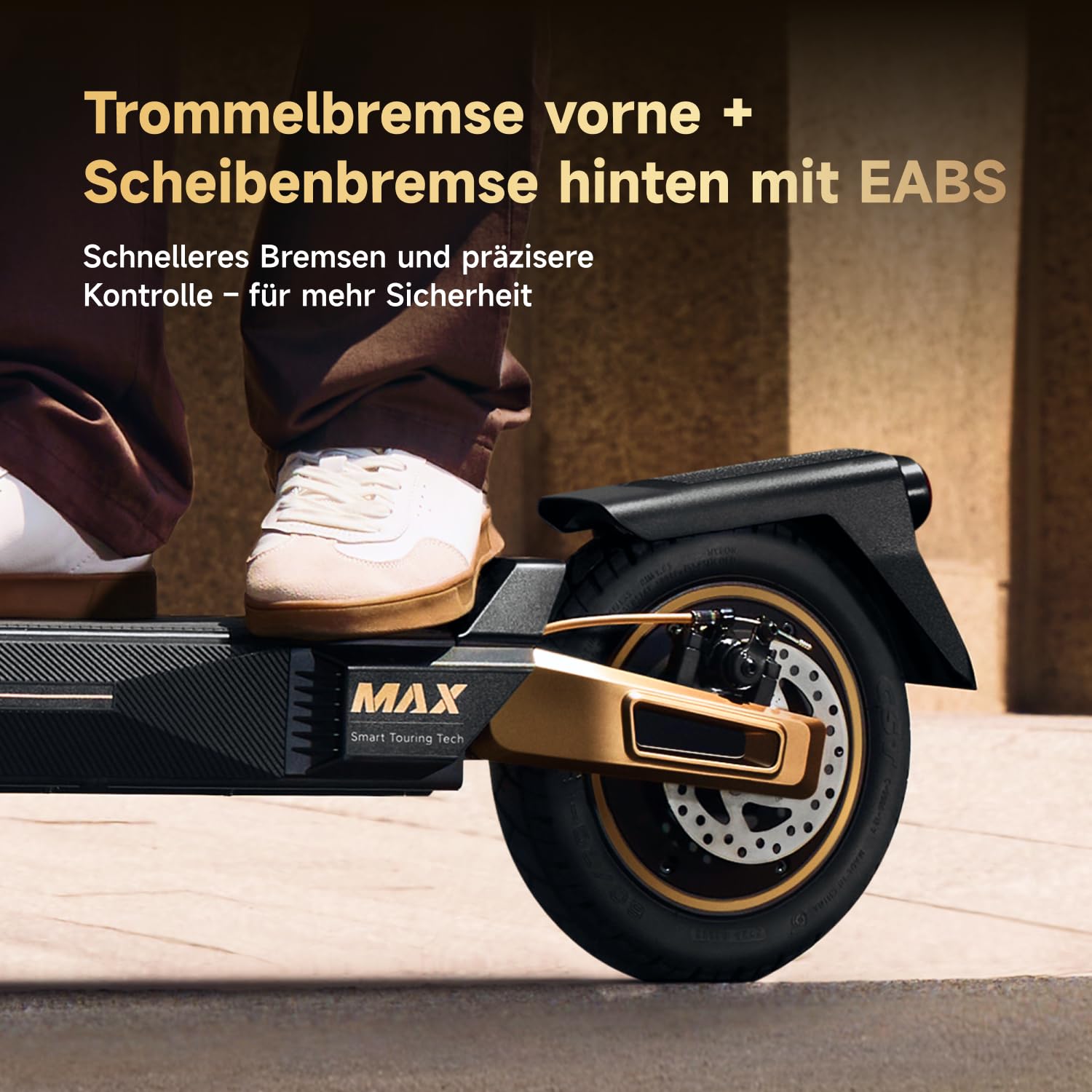 NAVEE GT3 und ST3 Serie E-Scooter 350W-400W, 50 km-90 km Reichweite | Vierfach-Federung | Klappbar (54 cm) mit IPX5,Steigungen 18%-22%