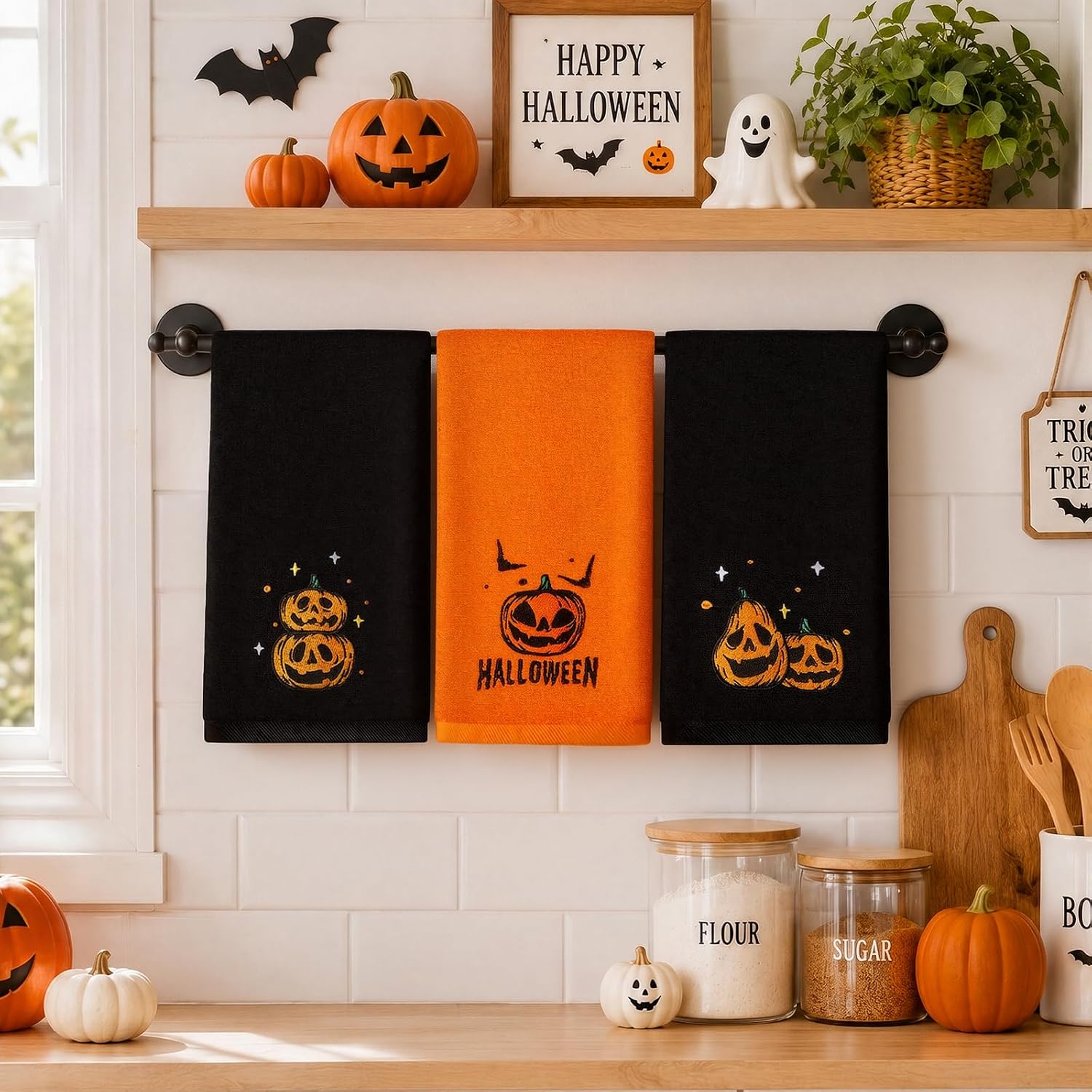MelonBoat Halloween Hand Towels 3 Pack, Embroidered Pumpkin Halloween Kitchen Towels for Bathroom Kitchen, Soft Absorbent Halloween Hand Towels, Halloween Decor Indoor for Home, 13.7"x29.5"