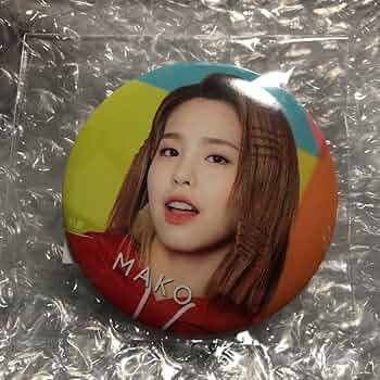 niziu nizoo マコ mako セット　まとめ売り　ラコ　うちわ缶バッチ NiziU マコ ラコ 缶バッチ - メルカリ