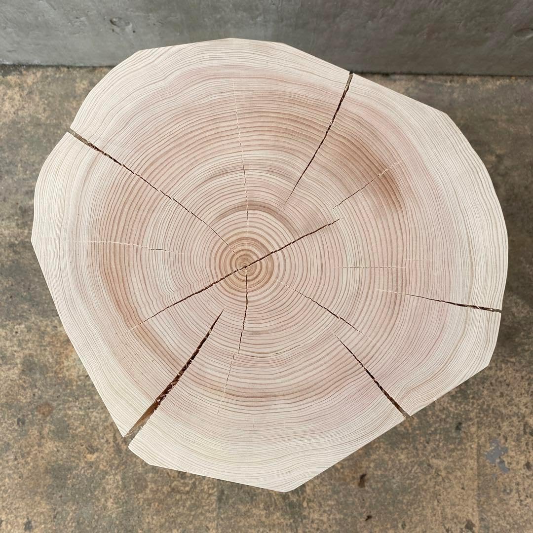 ヒノキの切り株造形的スツール】 木 丸太椅子 オブジェ サイドテーブル