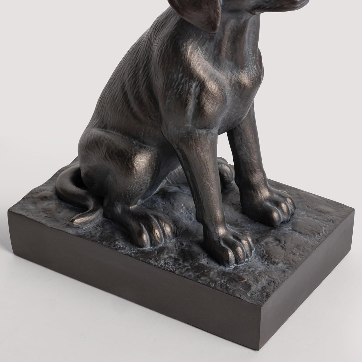 Decorative Bookends for Shelves, Labrador Dog Book Ends for Heavy Books, Lab Dog Statues Bookends for Heavy Books with Anti-Slip Base Book Holders for Home Office Decor (Bronze)