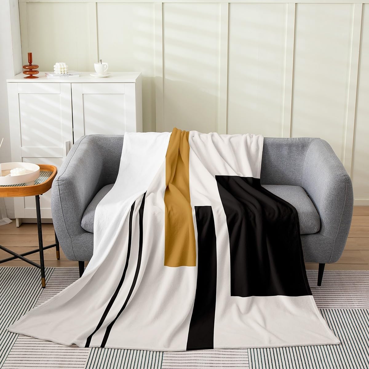 jejeloiu Black Gold Fleece Throw Blanket Throw 50"x60" Modern Abstract Flannel Blanket Plush Fuzzy Decor Geometric Aesthetic Striped Minimalist Soft Microfiber for Bed Couch Chair Living Room