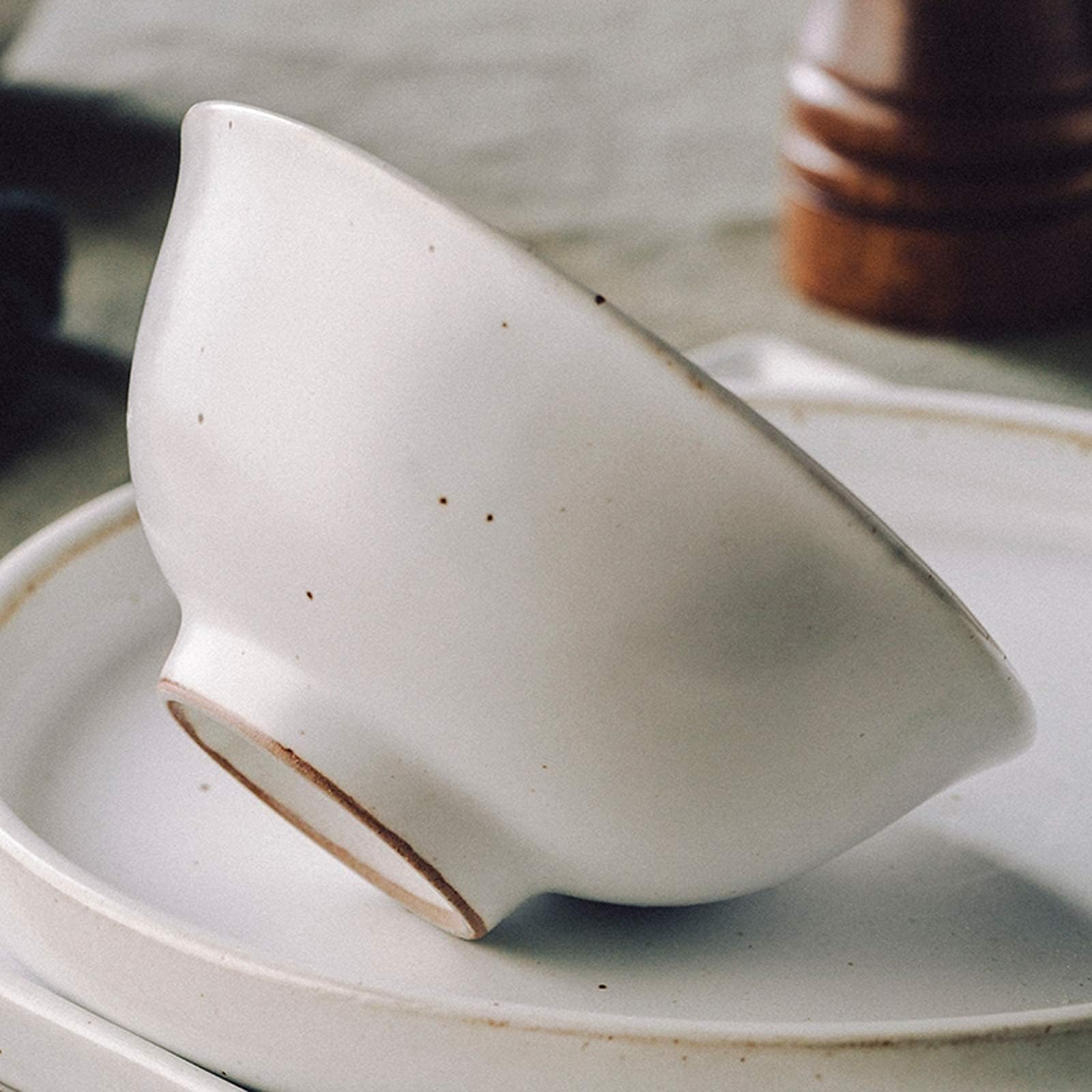 Retro 36-częściowy porcelanowy zestaw zastawy stołowej zastawa stołowa kamionka talerze i miski na płatki śniadaniowe stylowa ceramika do domu jadalni eleganckie ustawienie stołu