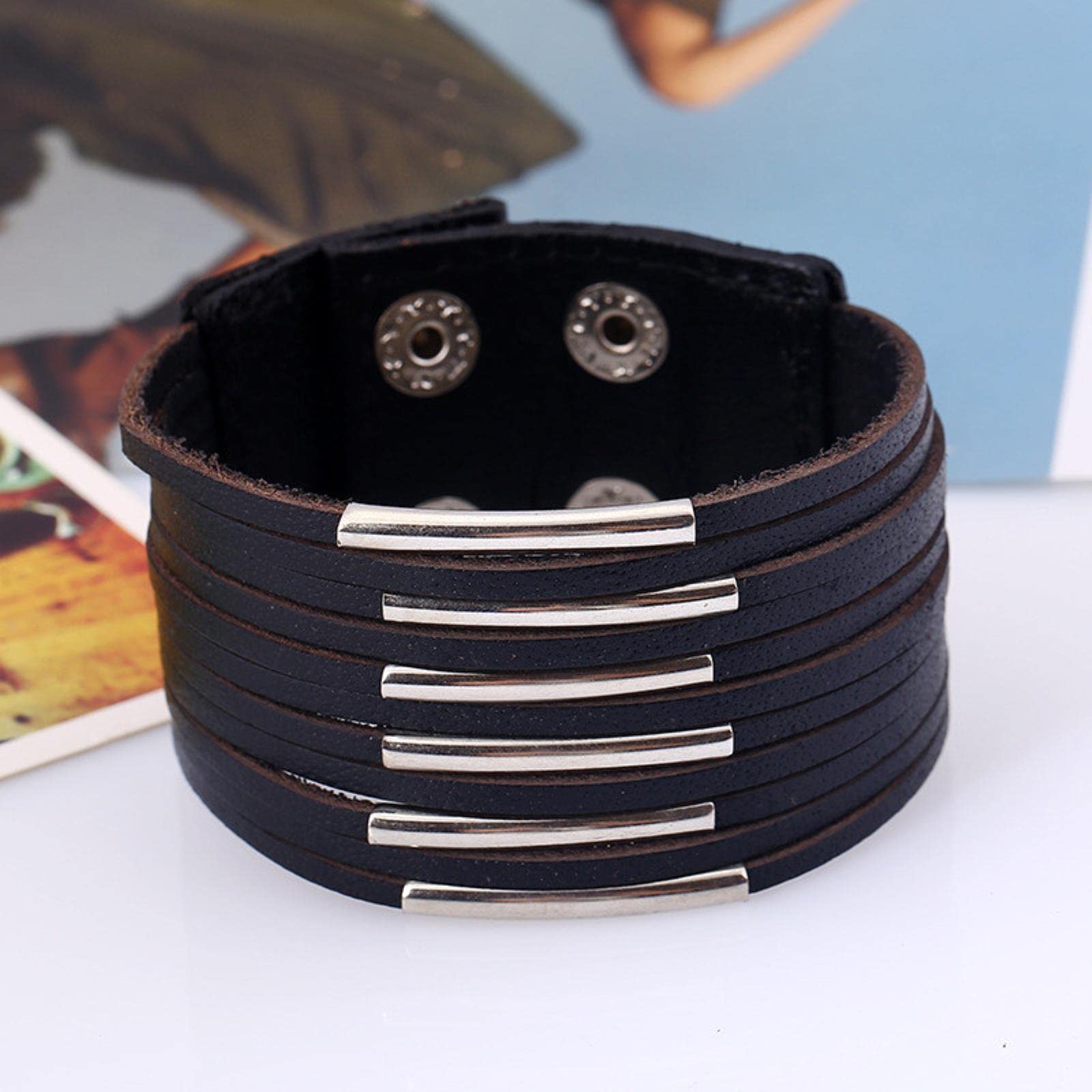LYGXWJFC Pulsera de Cuero Multicapa Retro Punk Vintage para Hombre, Pulseras Trenzadas Hechas a Mano con Cuerda para Envolver, brazaletes para Hombres