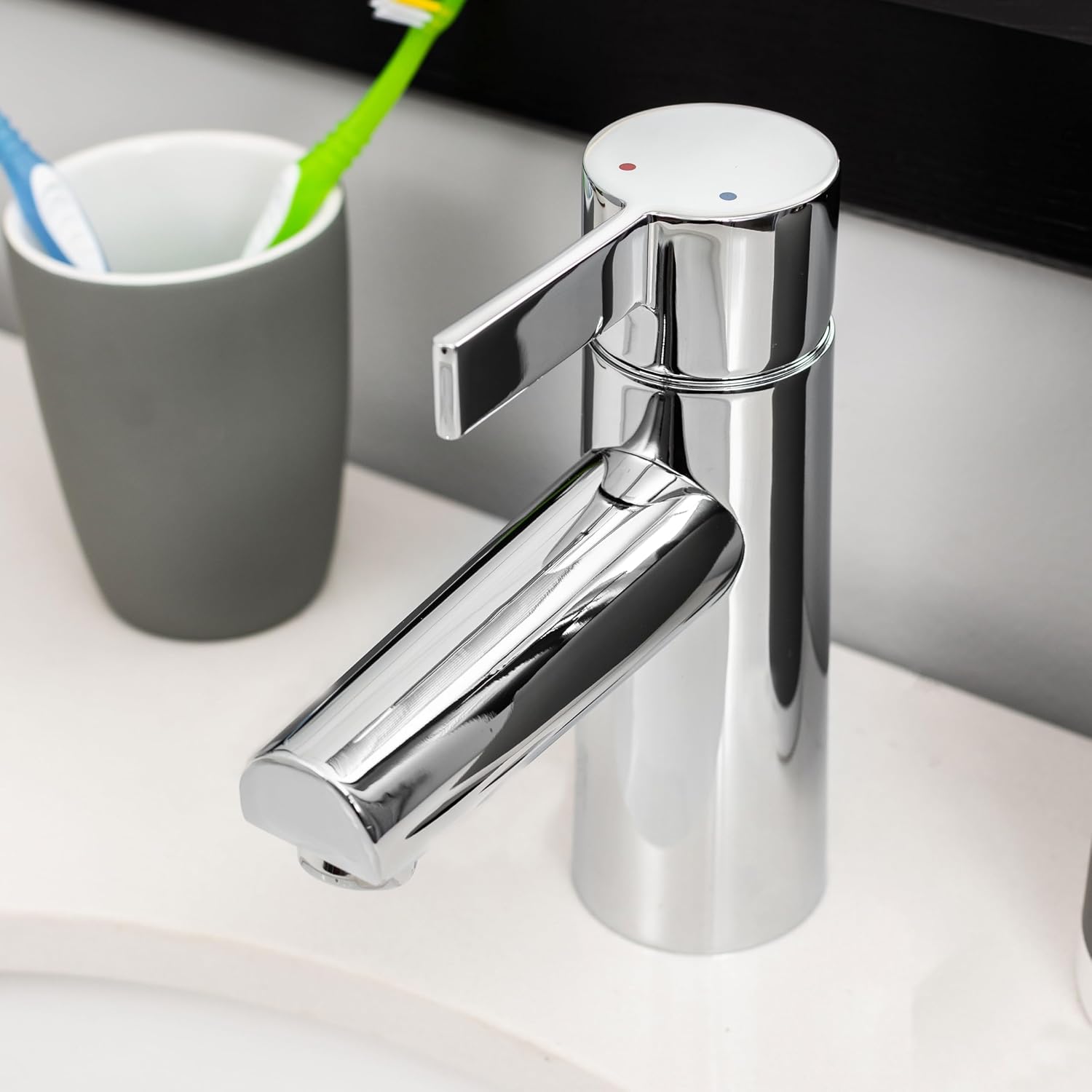 H2O by Aqua Vista 1-Handle Single-Hole Modern Collection Bathroom Sink Faucet in Polished Chrome 905 2002CP, Ideal Bathroom Decor for Home Improvement, Bath Remodel, and Modern Home Design image 5