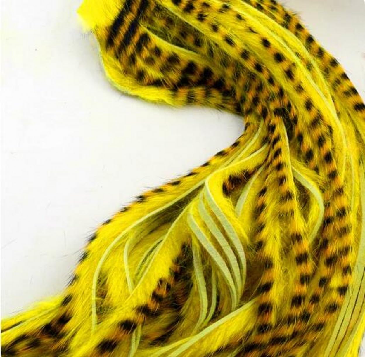 WellieSTR 1 Meter (Barred Yellow) Half Skin Fly Tying Rabbit Zonker Strips 5mm Width pre-Cut Rabbit Fur Strips for Zonker Style Fly Fishing Streamers