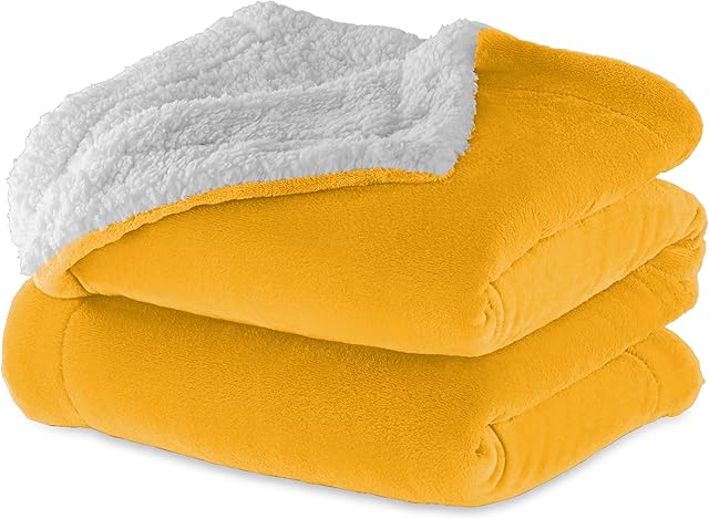 LIVIVO Ultra Soft Fleece Sherpa Throw Flannel Plush Blanket Double Sided Soft Fluffy Microfibre Material Home Decor Perfect as Bed, Couch, Sofa 150CM X 130CM (OCHRE, SINGLE)