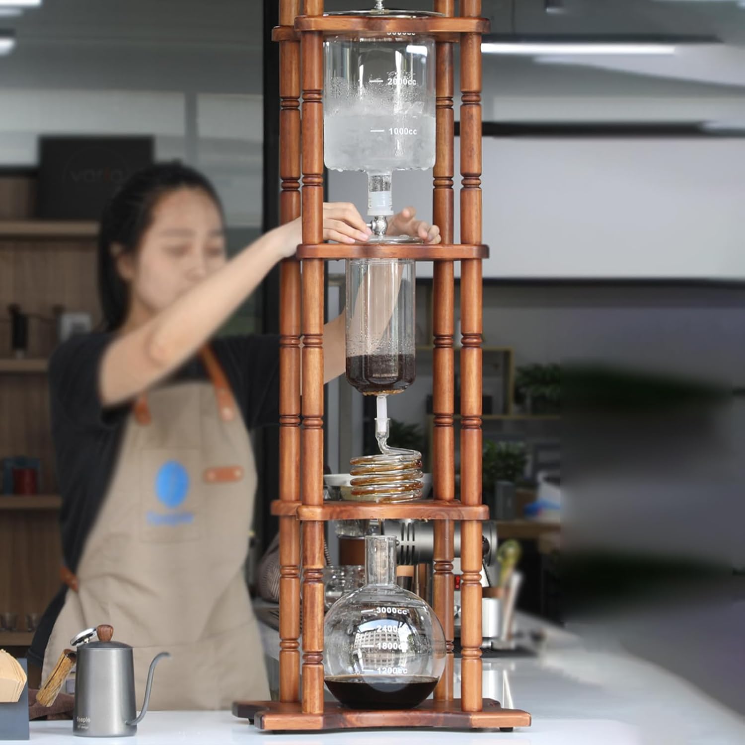 Tower Ice Coffee Maker Capacity Tea Tower, Cold Brew Drip Tower with Adjustable Water Flow, Slow Drip Cold Brew System Upgrade Your Office Brew with Vertical Style Glass Container - Brown
