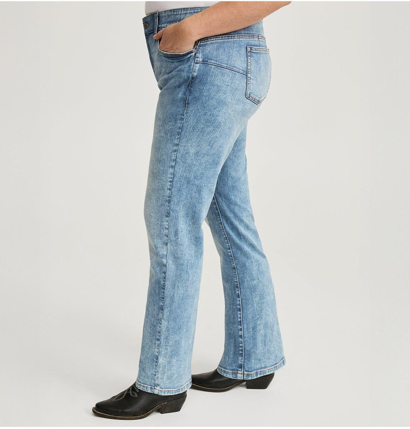 Torrid Women's Plus Size Bombshell High-Rise Straight Jean - Image 6