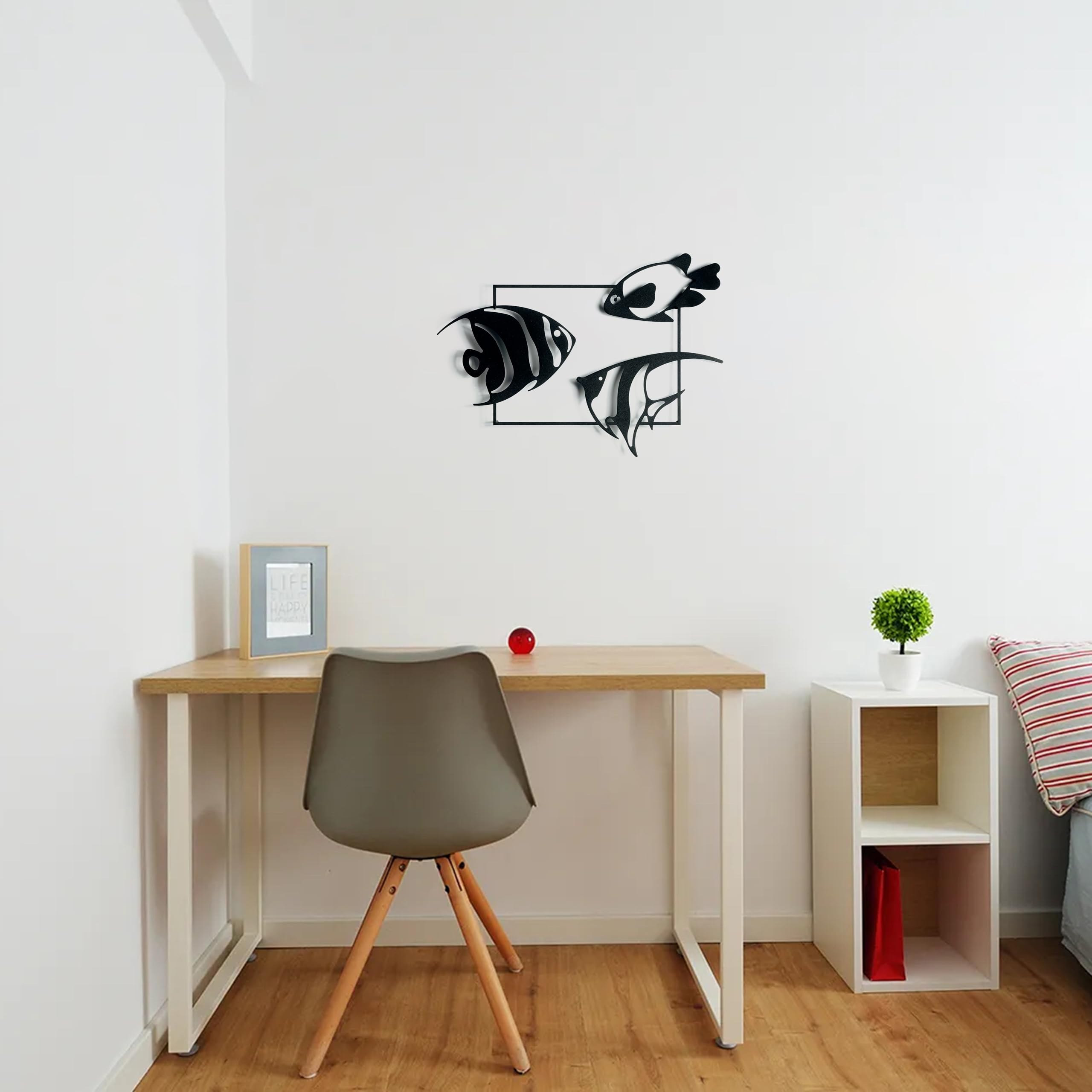 keluly Metal Decoration Floating Wall Sculpture with Shadows in Steel (Fishes 3, 43 x 31 cm), Fish 3 - Image 4