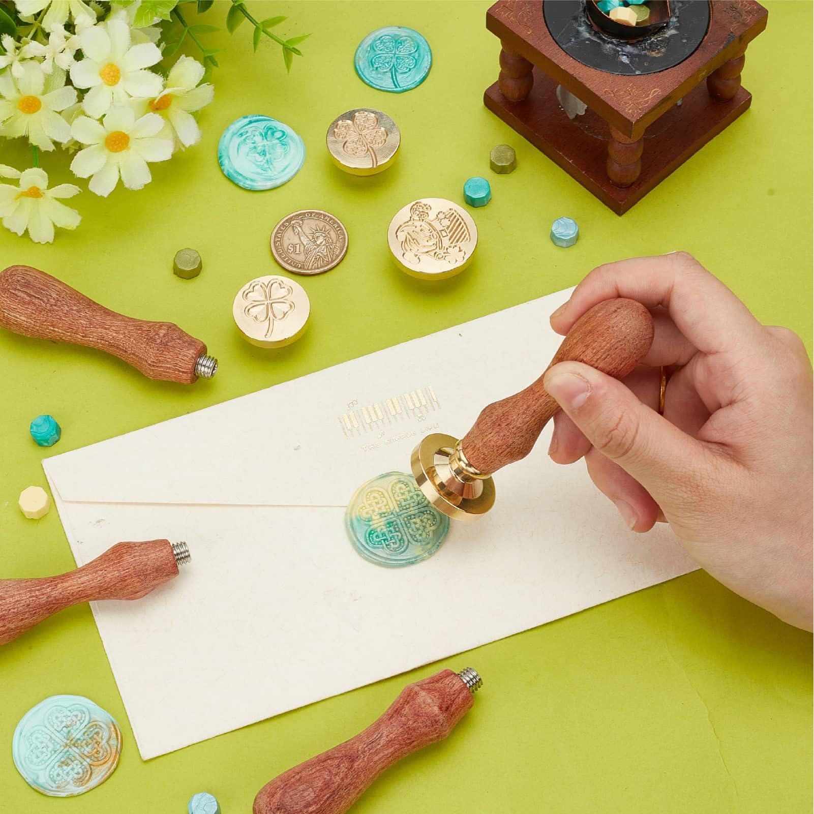 CRASPIRE Father Christmas Wax Seal Stamp Santa Claus Retro Sealing Wax Stamp 25mm Removable Brass Head With Rosewood Handle For DIY Scrapbooking Invitation Xmas Gift Wrap Envelopes Wine Packages