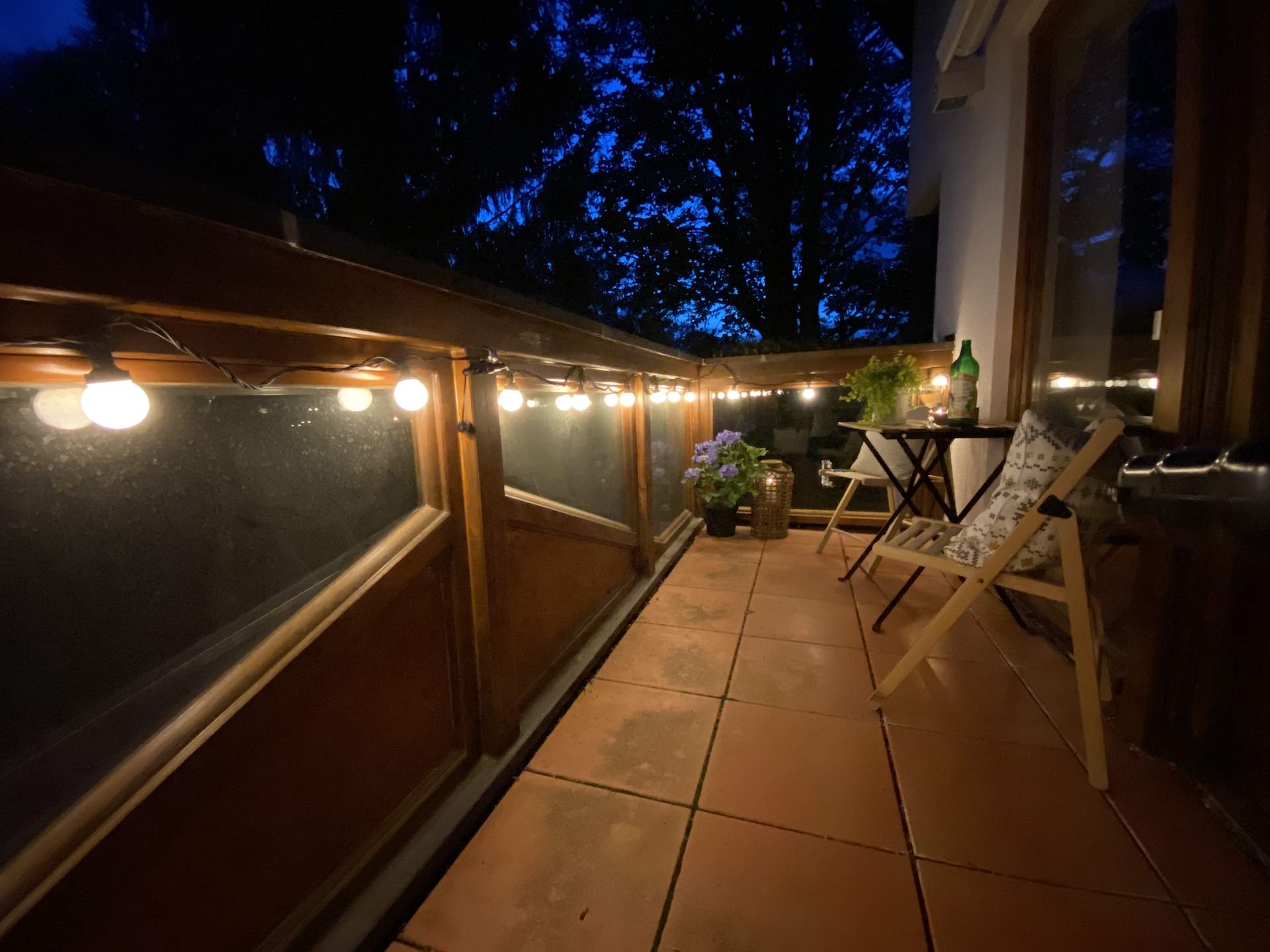 Profi Serie- Catena luminose di lampadina a LED, esterno e interno, con cavo di alimentazione, 5m, 10 lampadine, bianco caldo, Prolungabile, IP67, per giardino, terrazza, balcone, party light