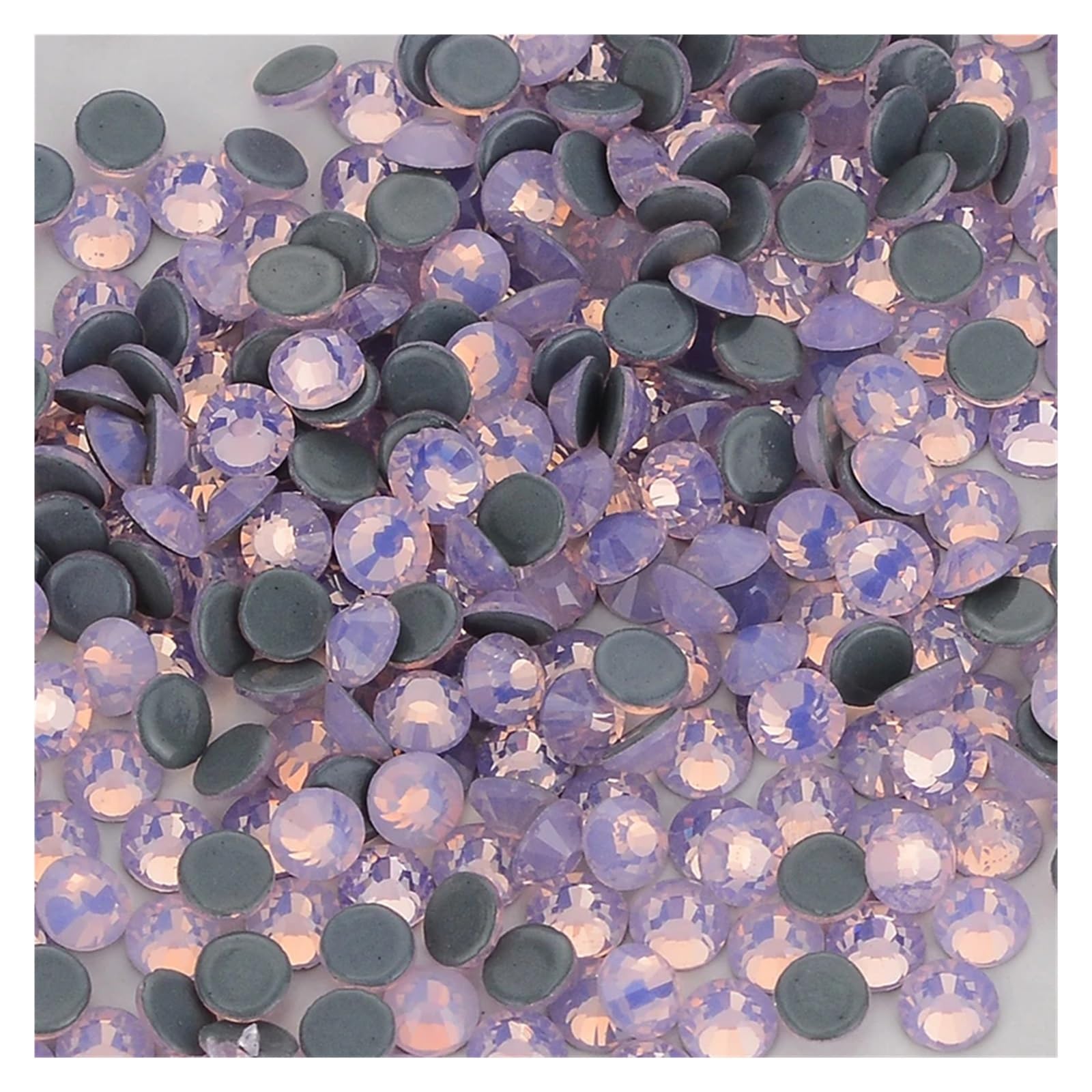 Strass hotfix en verre rose pour personnaliser vos tenues et ongles