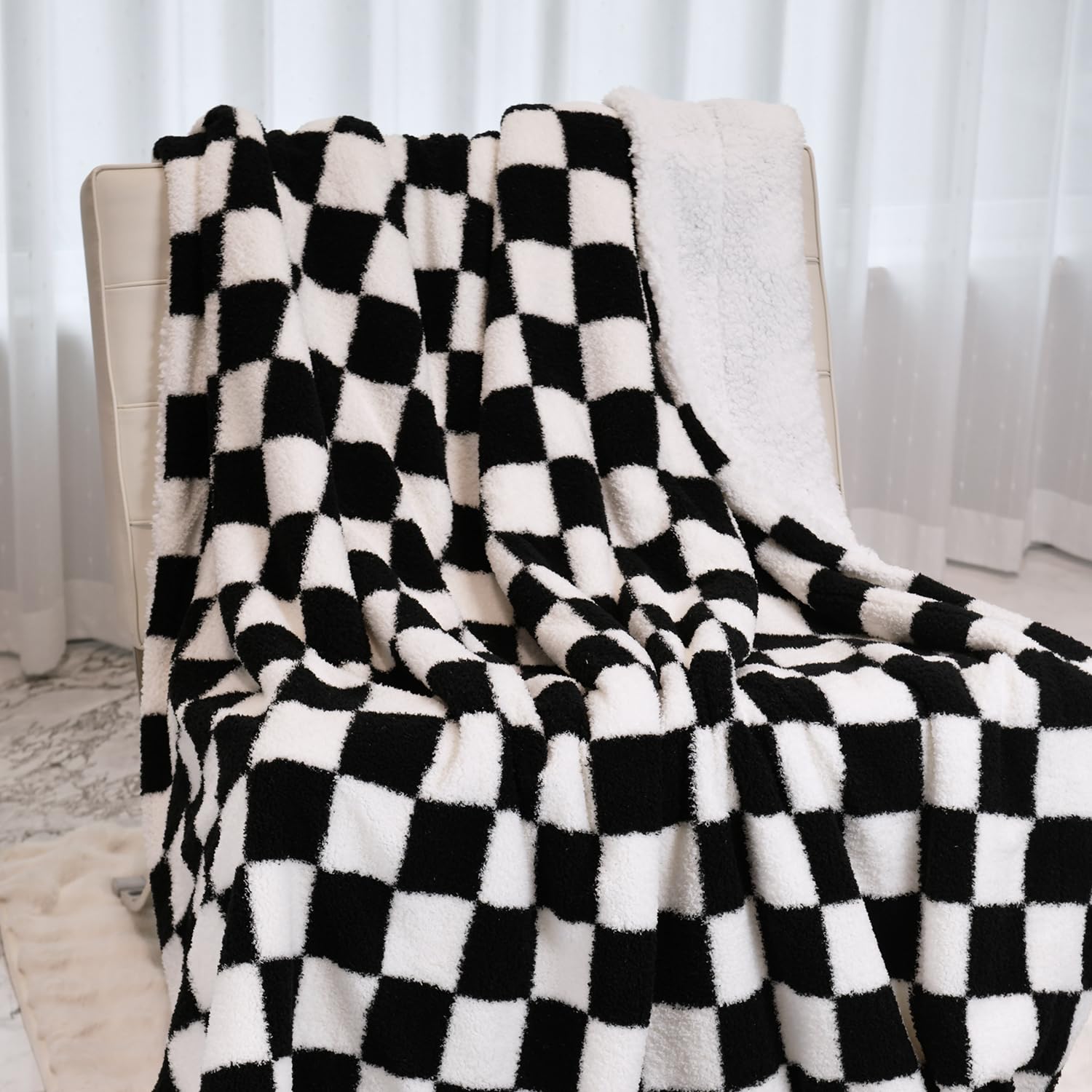 DREAMLANDING Sherpa Fleece Blanket Sofa Throw Double-Sided Super Soft Warm Throw Blanket For Bed, Sofa, Couch (Black Checkered, 150180cm) - Image 3
