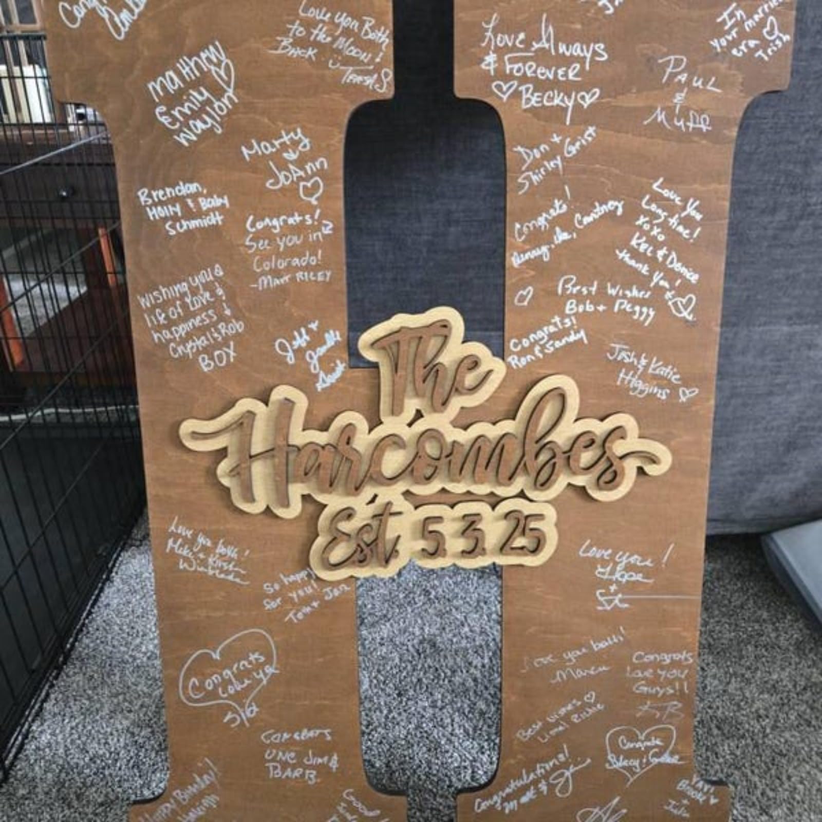 Księga gości alternatywny ślub nazwisko znak spersonalizowana drewniana księga gości alternatywa na ślub, baby shower, rocznicę, wieczór panieński dekoracyjne znaki i tablice (60 cm 0,6 cala)