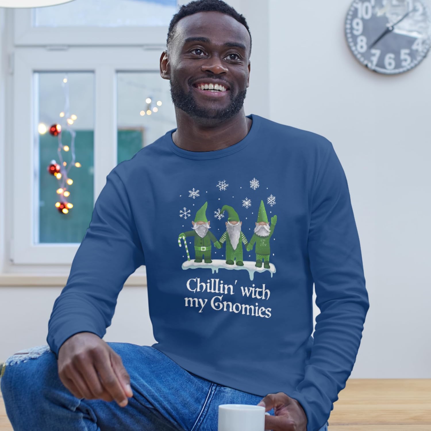 Life is Good Men's Crusher Holiday Tee Shirt, Long Sleeve Cotton Graphic T-Shirts, Green Gnomes