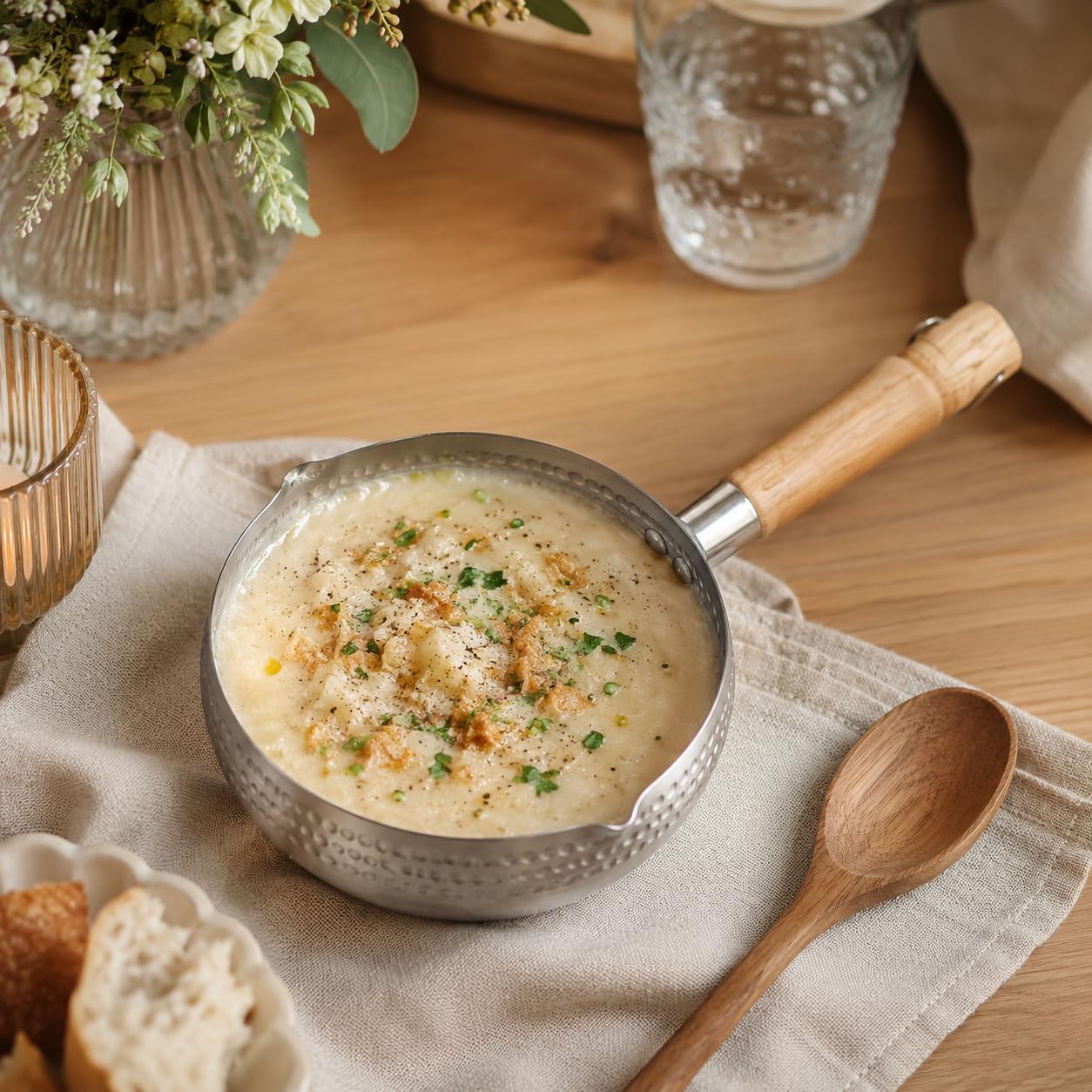 DOITOOL Olla de leche de acero inoxidable con mango de madera de 15.00 pulgadas para cocinar fideos, comida para bebés, salsa y agua hirviendo, anillo colgante, almacenamiento de utensilios de cocina