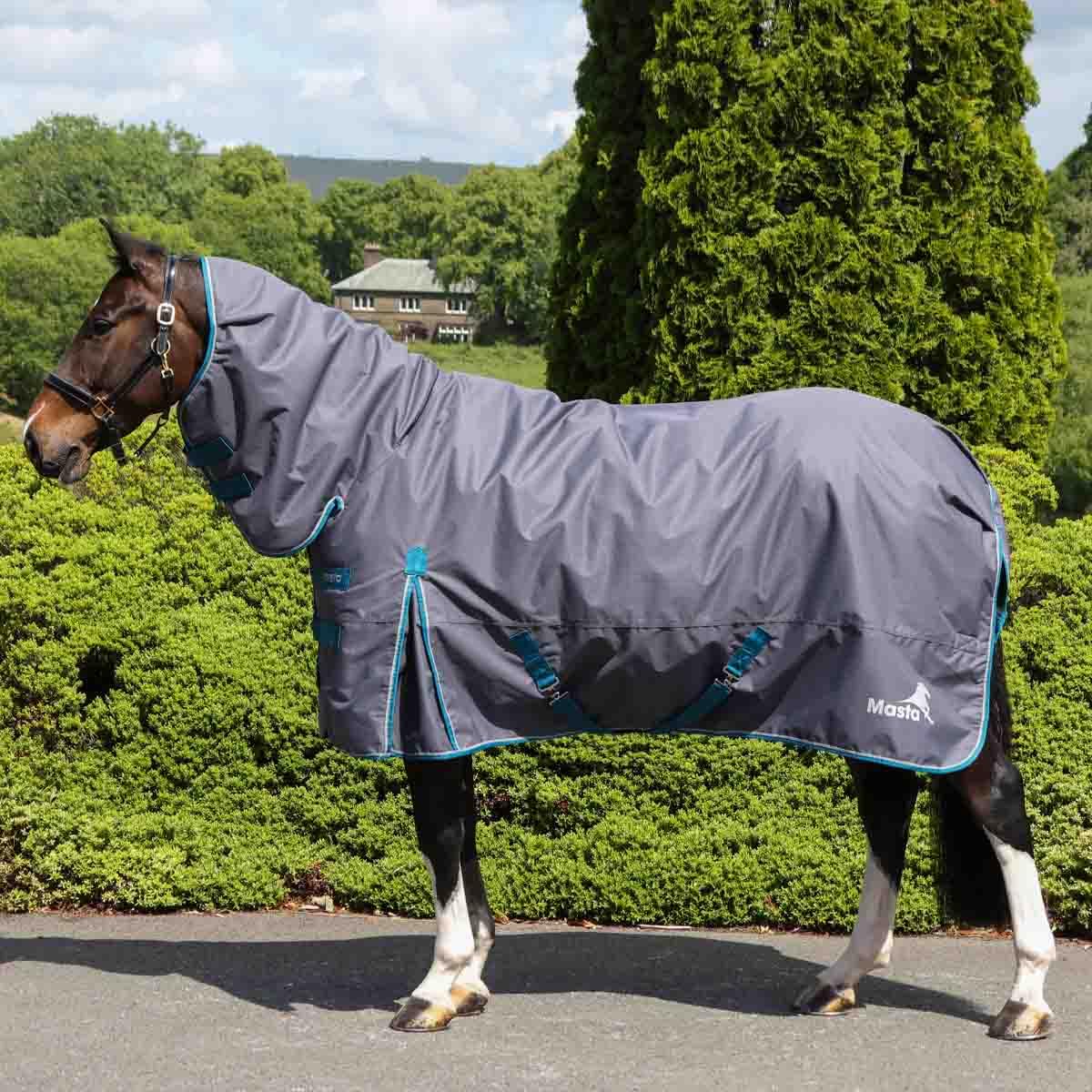 Ventomasta 300g Combo Neck Turnout Rug – Waterproof & Breathable Horse Blanket with Ripstop Fabric, Taped Seams, Tail Flap & Anti-Rub Lining for Winter Protection
