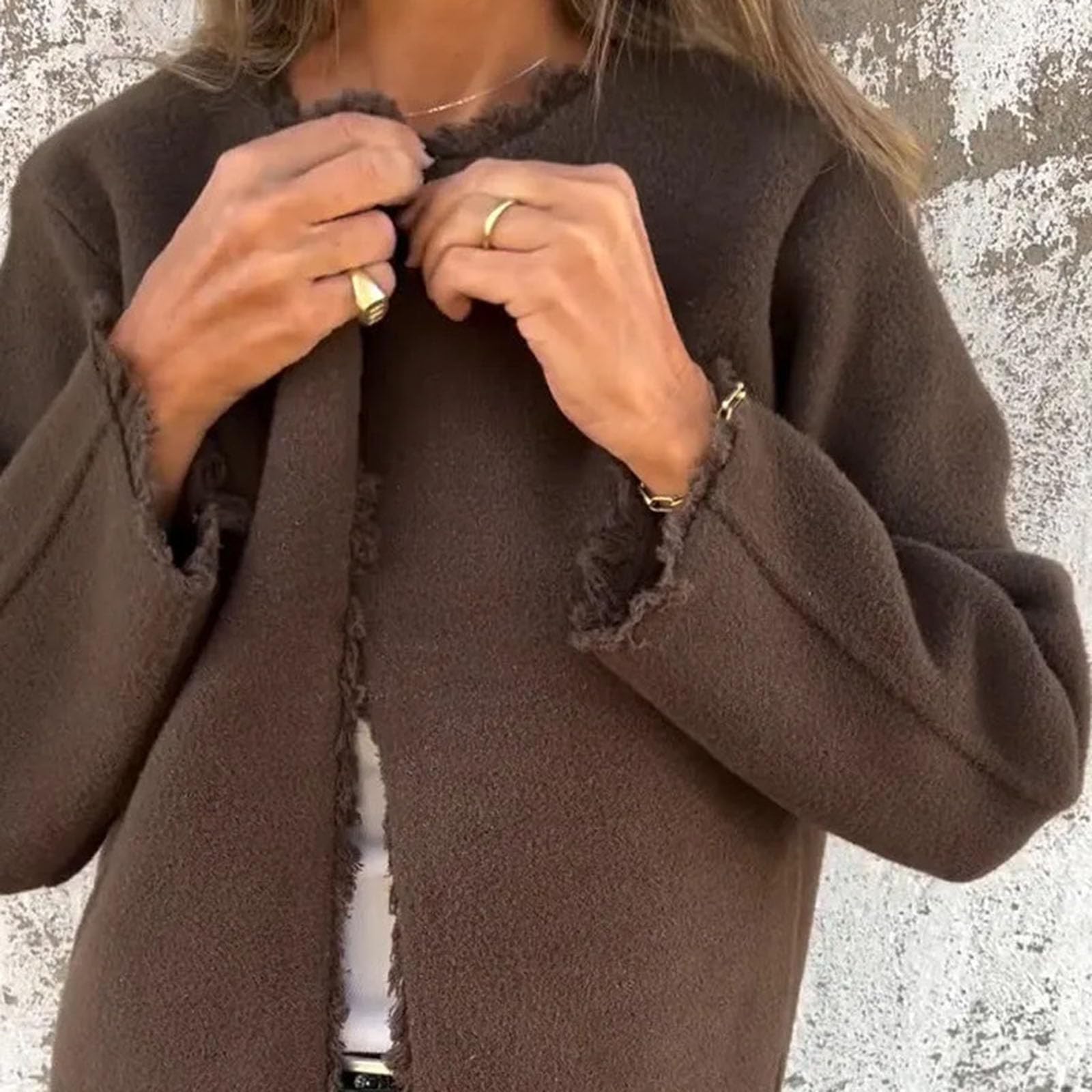 Genérico Chaqueta de manga larga con cuello redondo y cuello de piel para mujer, chaqueta corta informal con abertura delantera, cárdigan ligero con botones.
